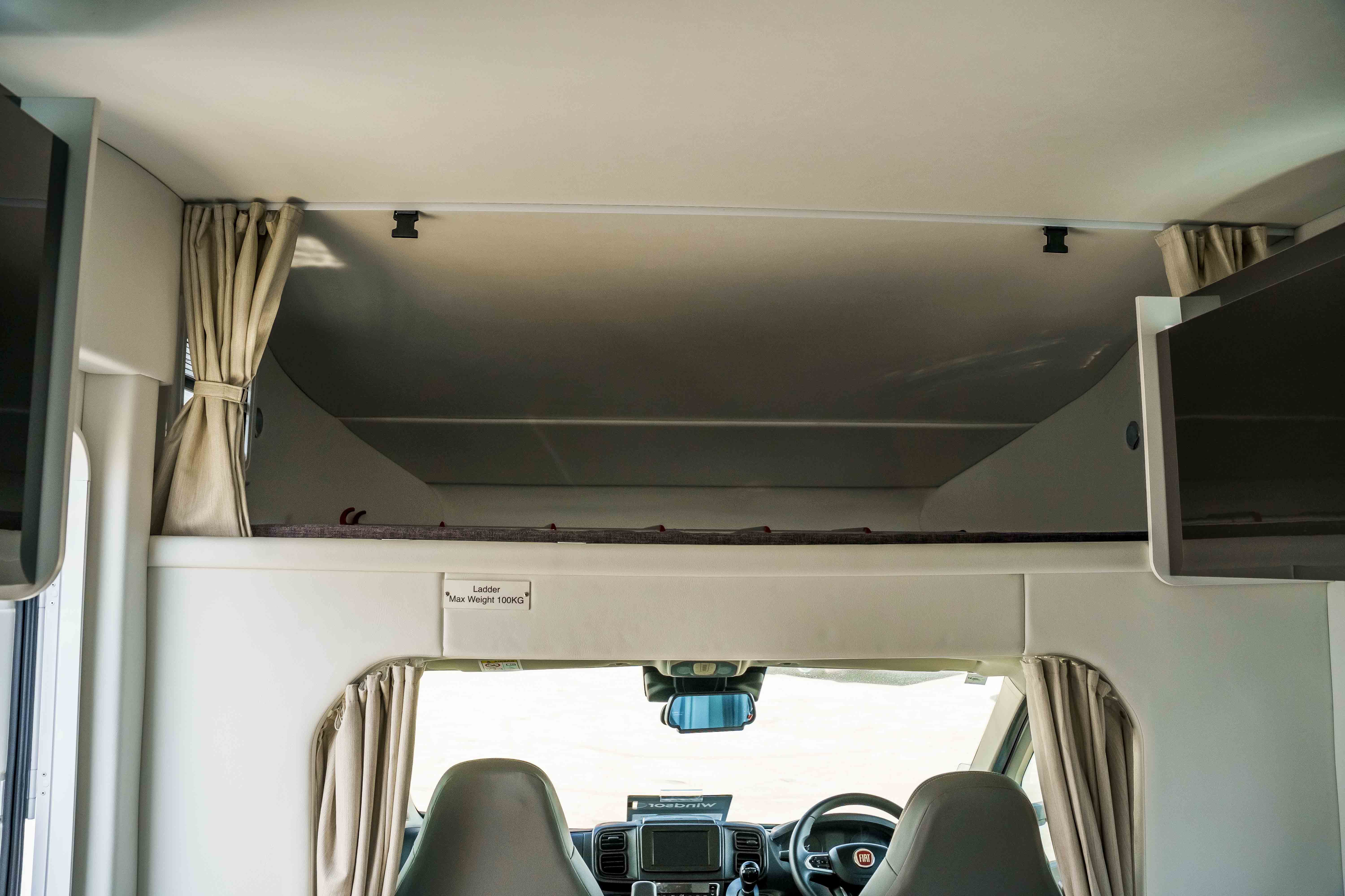 Carousel Popup Thumnails 5 - 2023 Windsor Simpson Fiat 4 Berth