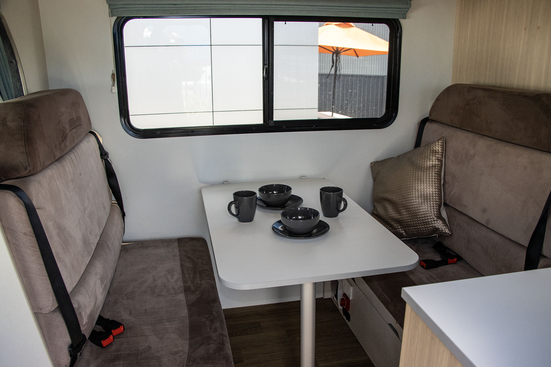 Carousel Popup Thumnails 21 - 2021 Kea River M721 Mercedes 6 Berth