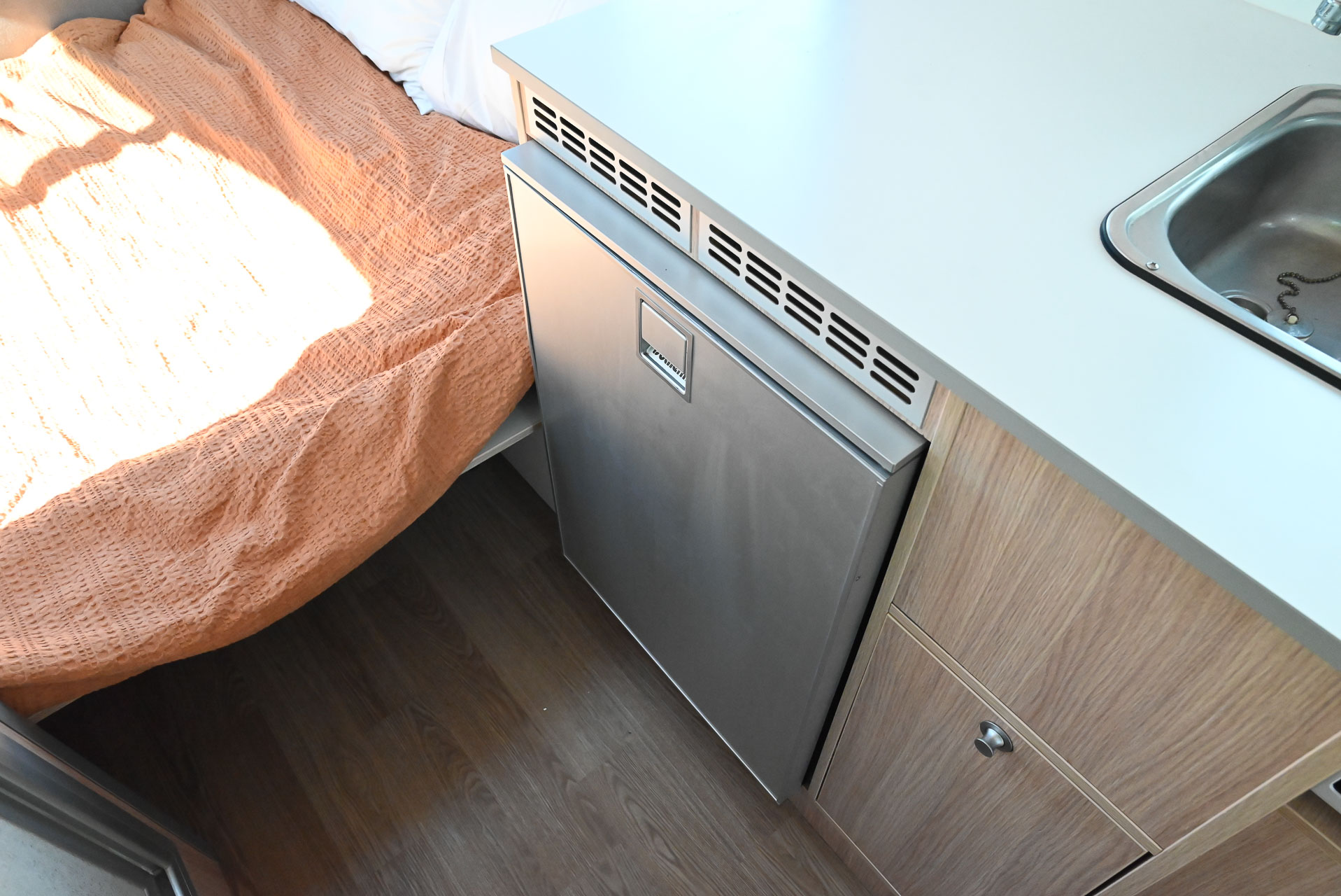 Carousel Popup Thumnails 28 - 2019 Kea River M721 Mercedes 6 Berth