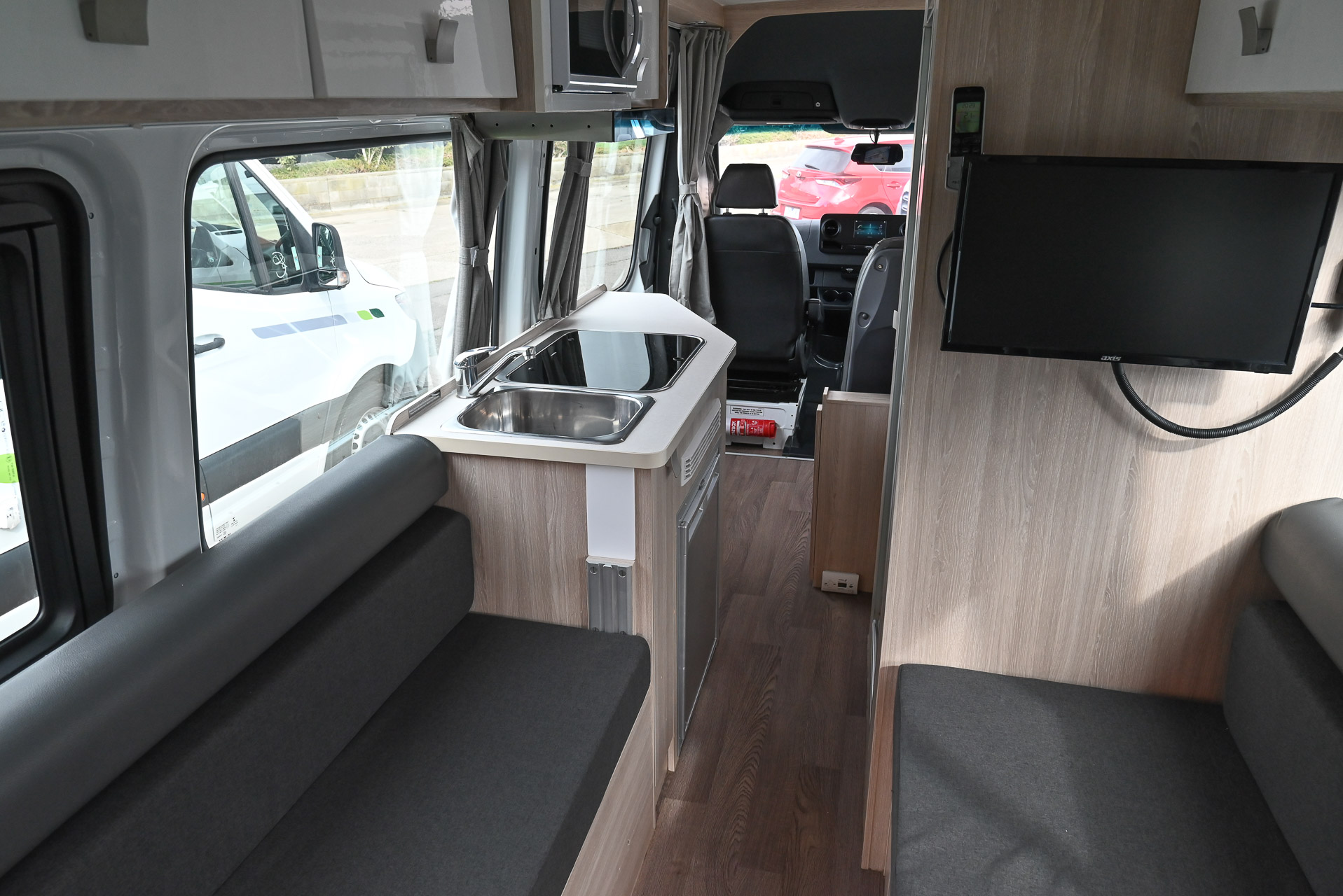 Carousel Popup Thumnails 29 - 2021 Talvor Euro Tourer Mercedes 2 Berth