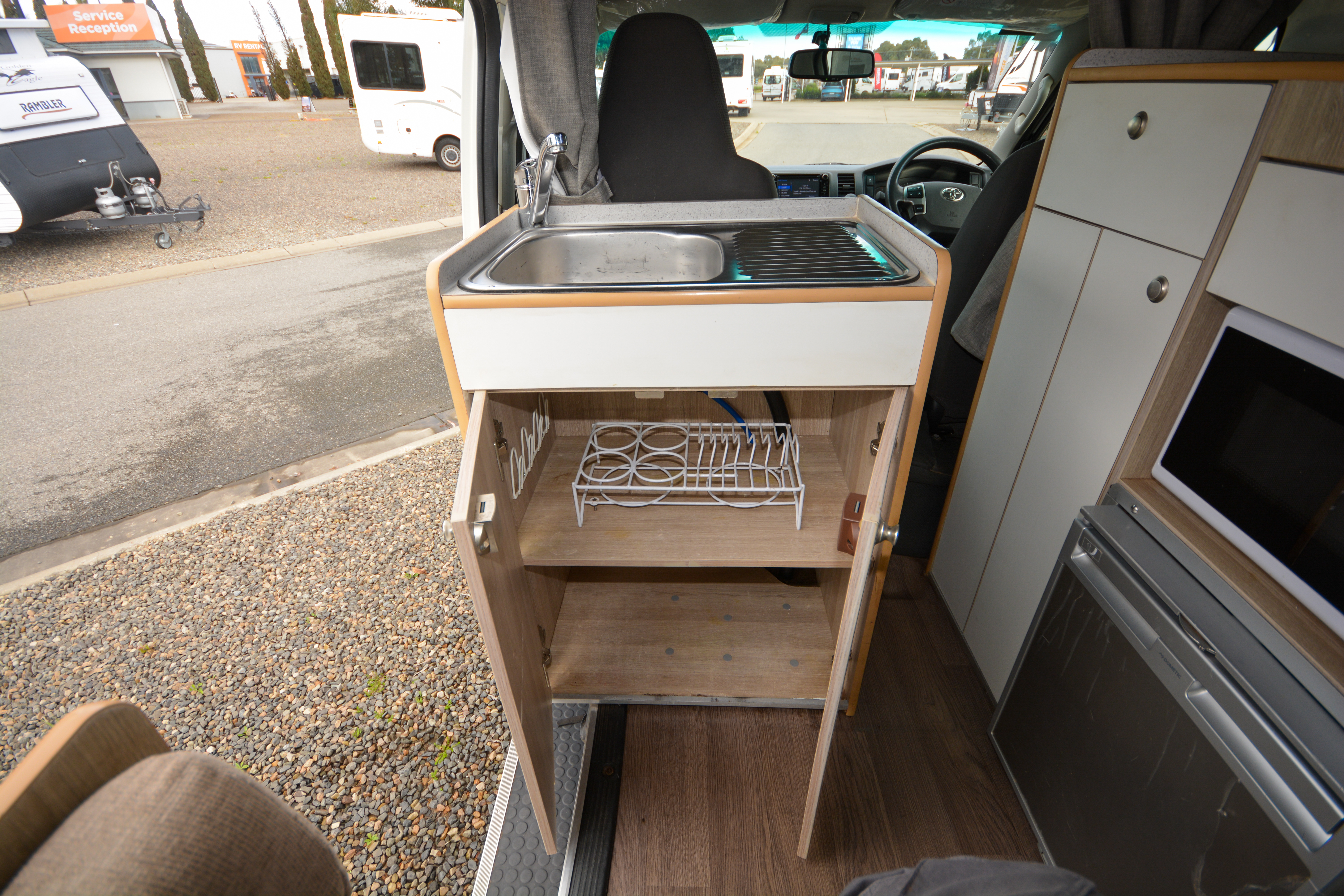 Carousel Popup Thumnails 22 - 2018 Talvor HiTop Toyota 2 Berth
