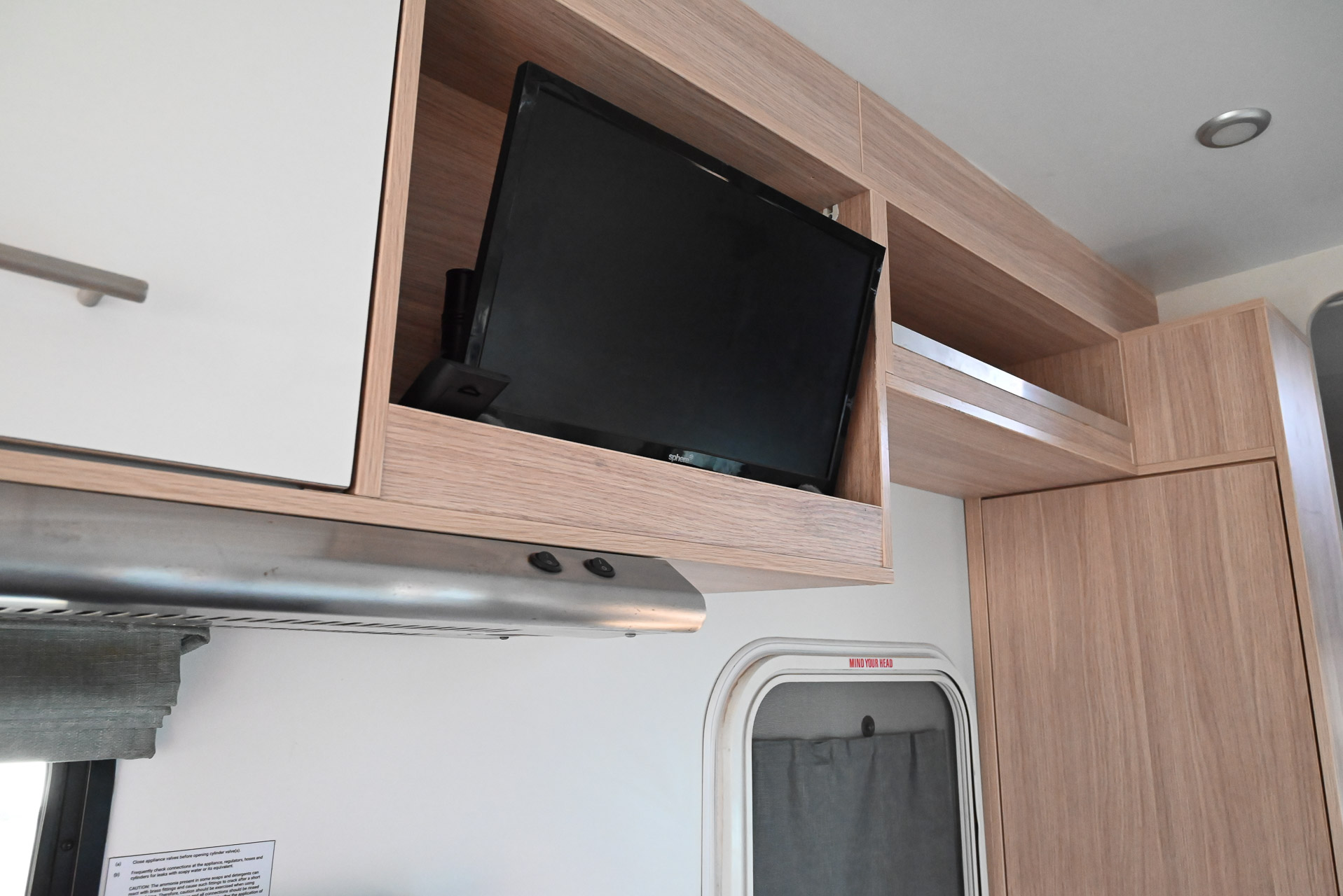 Carousel Popup Thumnails 24 - 2021 Kea River M721 Mercedes 6 Berth