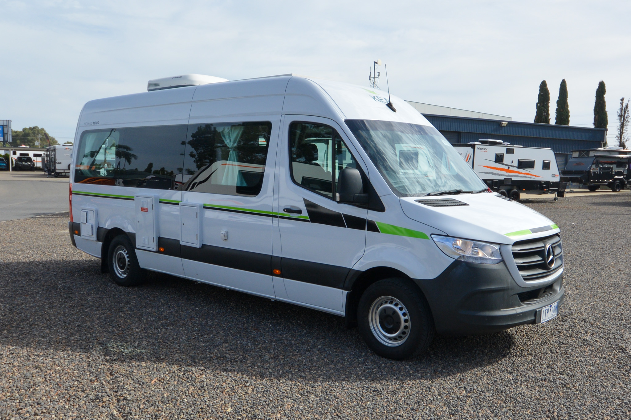 Carousel Popup Thumnails 3 - 2021 Kea Nomad M700 Mercedes 3 Berth
