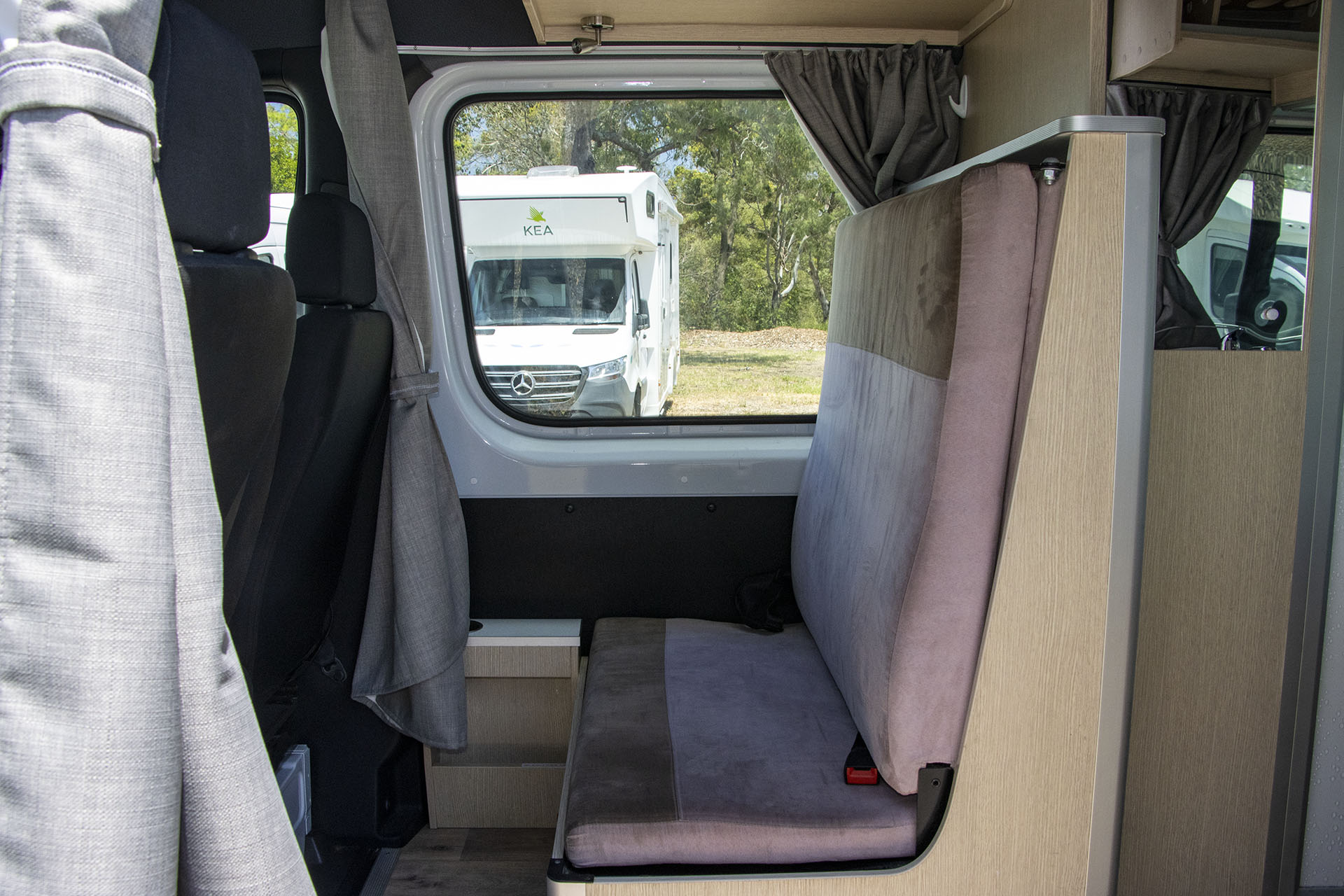 Carousel Popup Thumnails 16 - 2021 Kea Nomad M700 Mercedes 3 Berth
