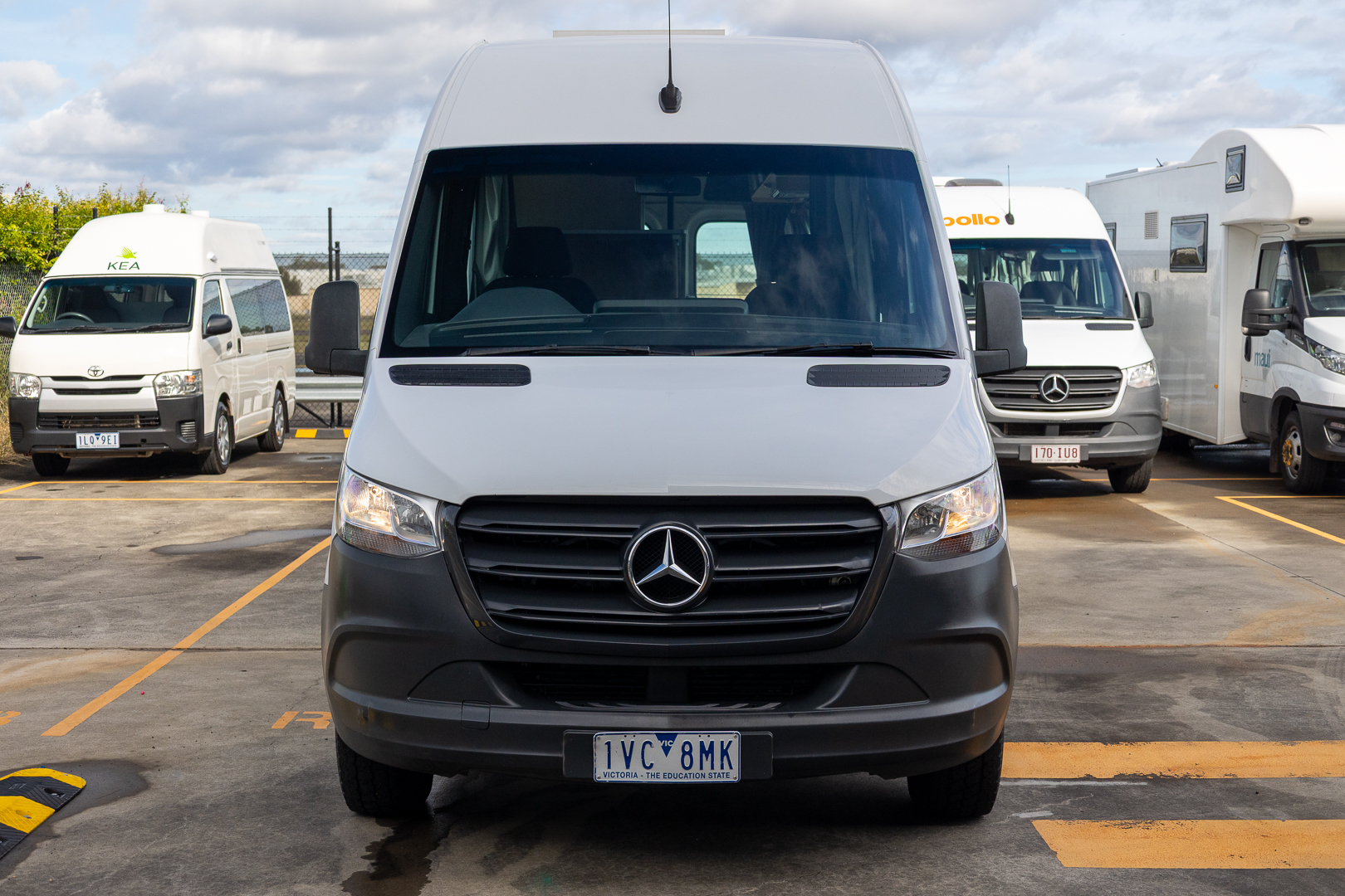 Carousel Popup Thumnails 3 - 2021 Kea Nomad M700 Mercedes 3 Berth