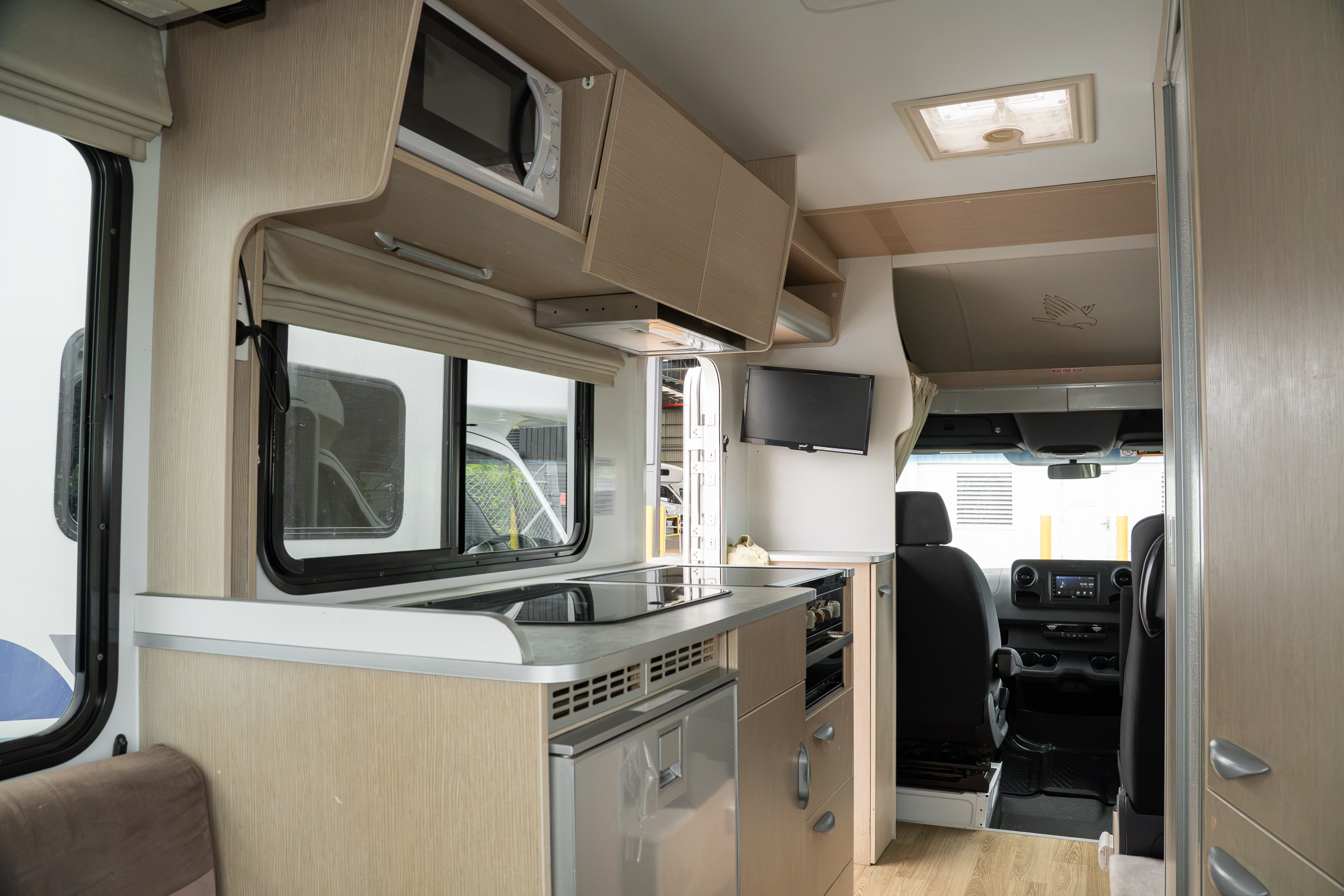 Carousel Popup Thumnails 25 - 2021 Kea Discovery M660 Mercedes 4 Berth