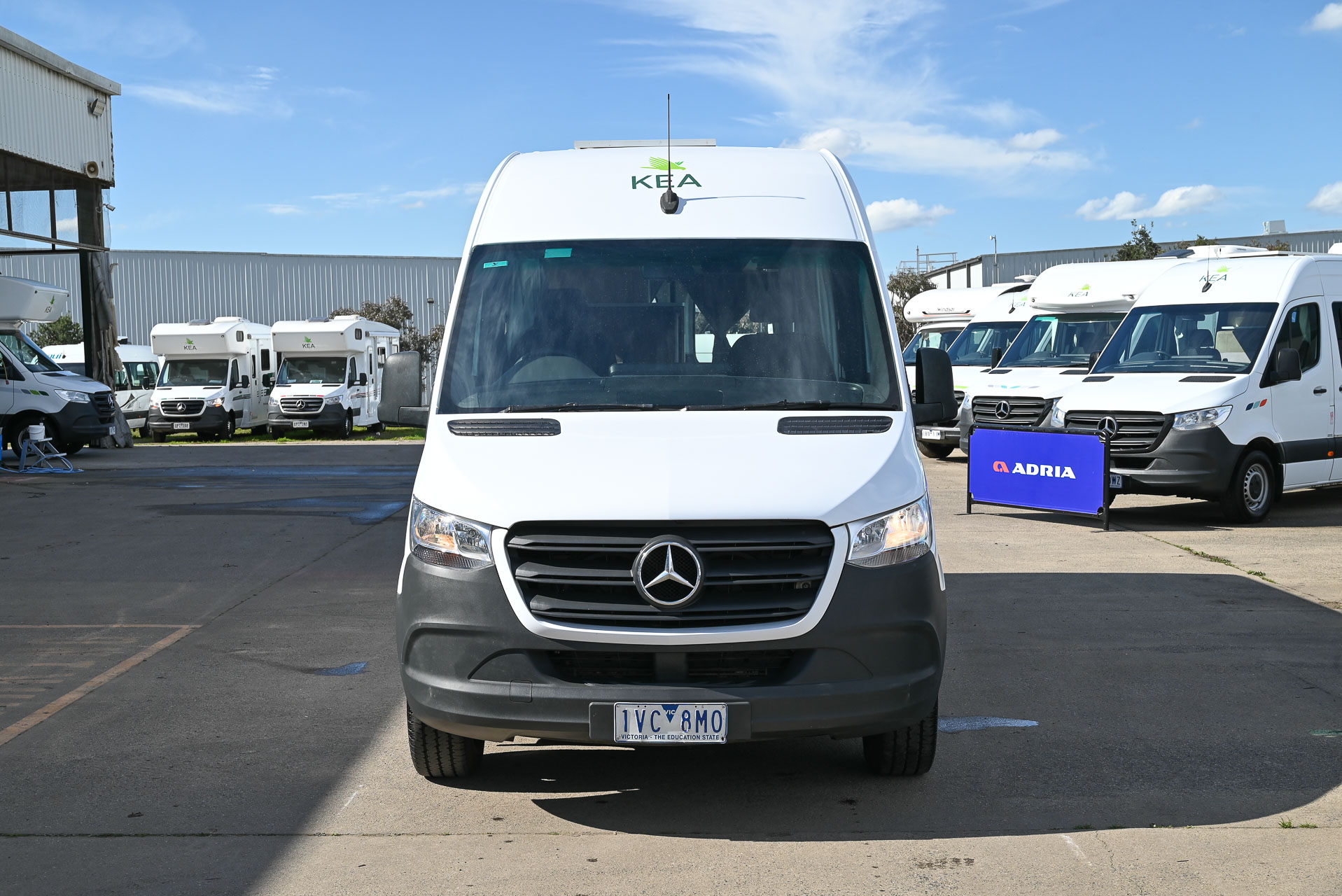 Carousel Popup Thumnails 3 - 2021 Kea Nomad M700 Mercedes 3 Berth