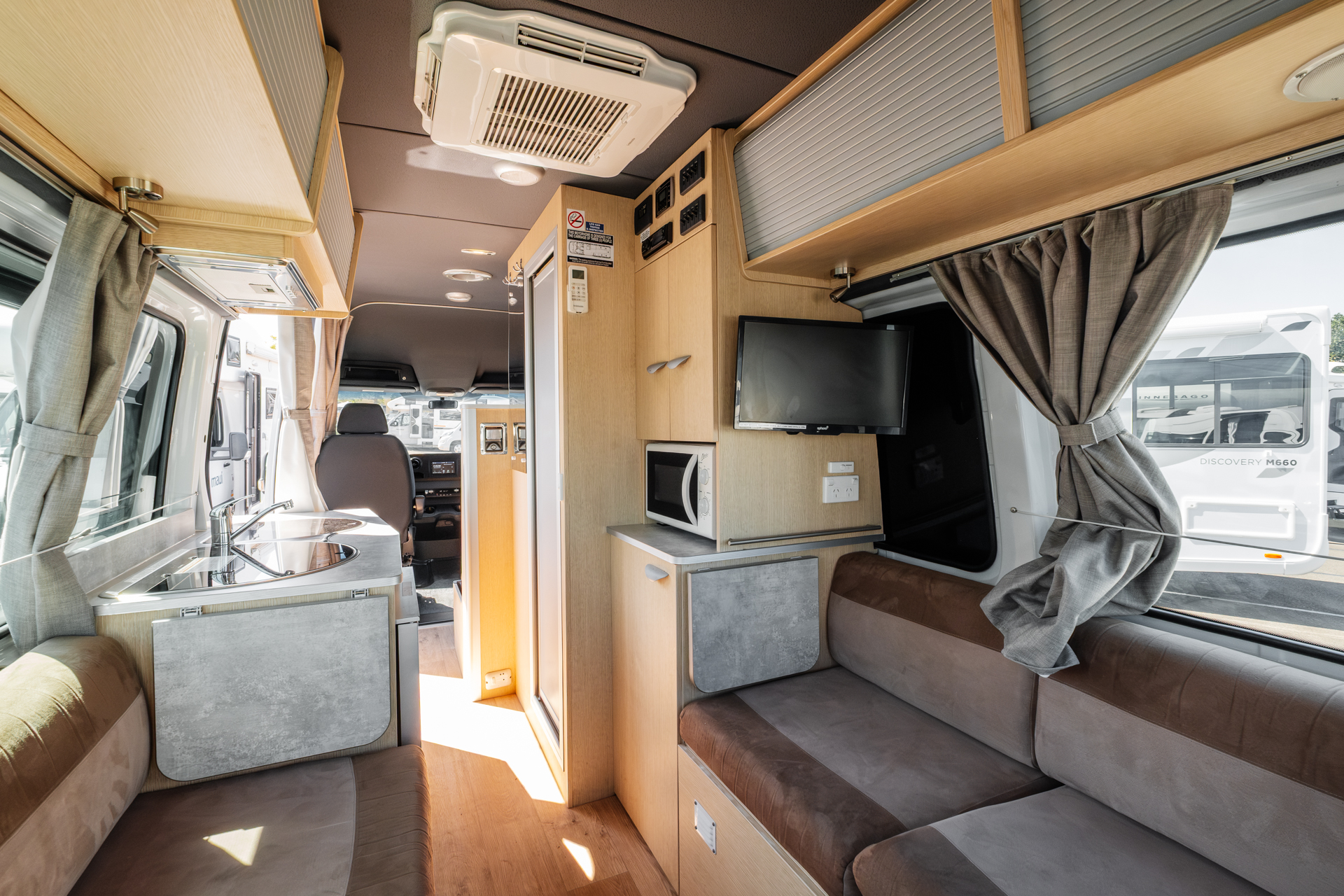 Carousel Popup Thumnails 38 - 2022 Kea Nomad M700 Mercedes 3 Berth