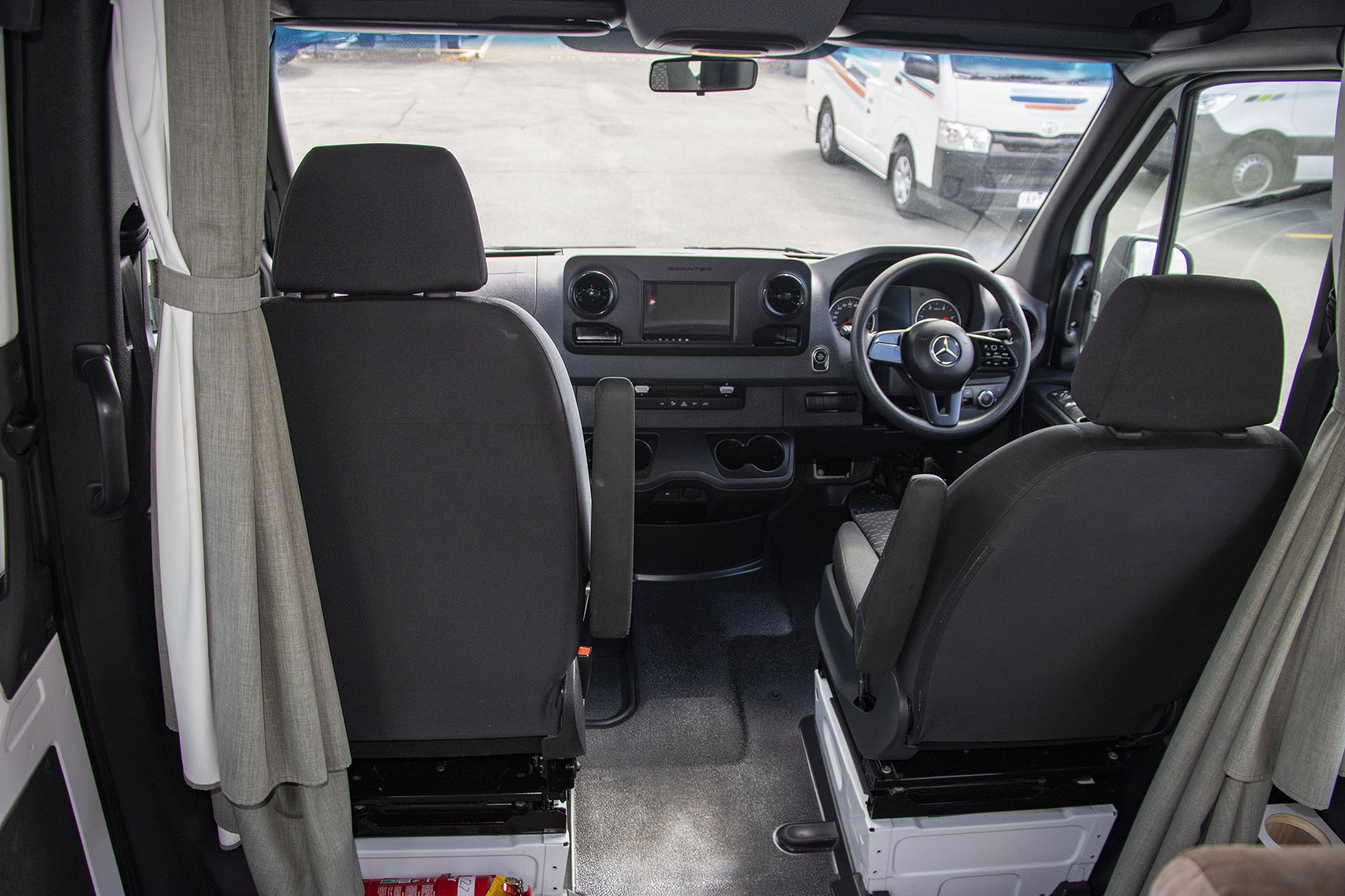 Carousel Popup Thumnails 15 - 2021 Kea Nomad M700 Mercedes 3 Berth