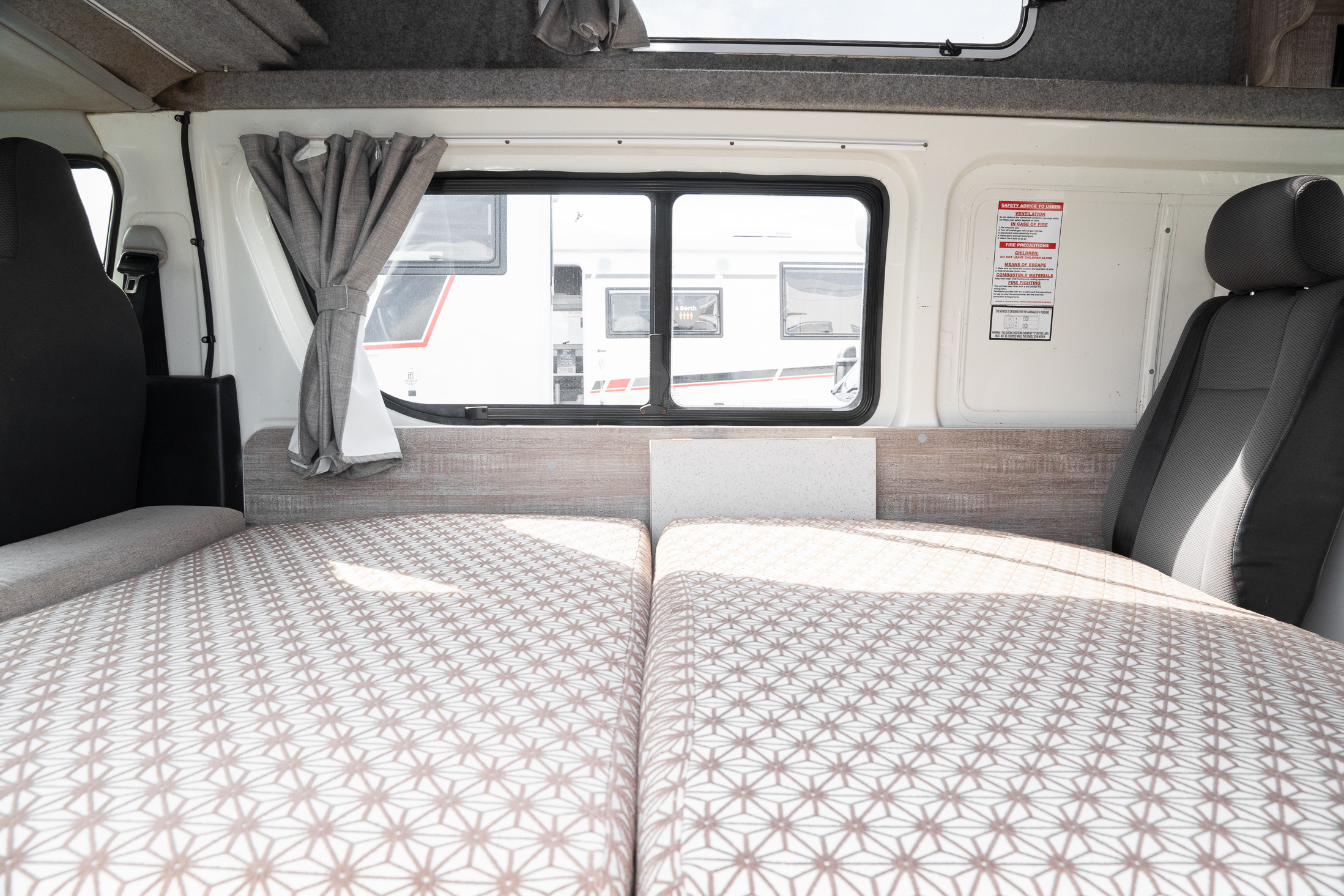 Carousel Popup Thumnails 33 - 2018 Talvor Endeavour Toyota 4 Berth