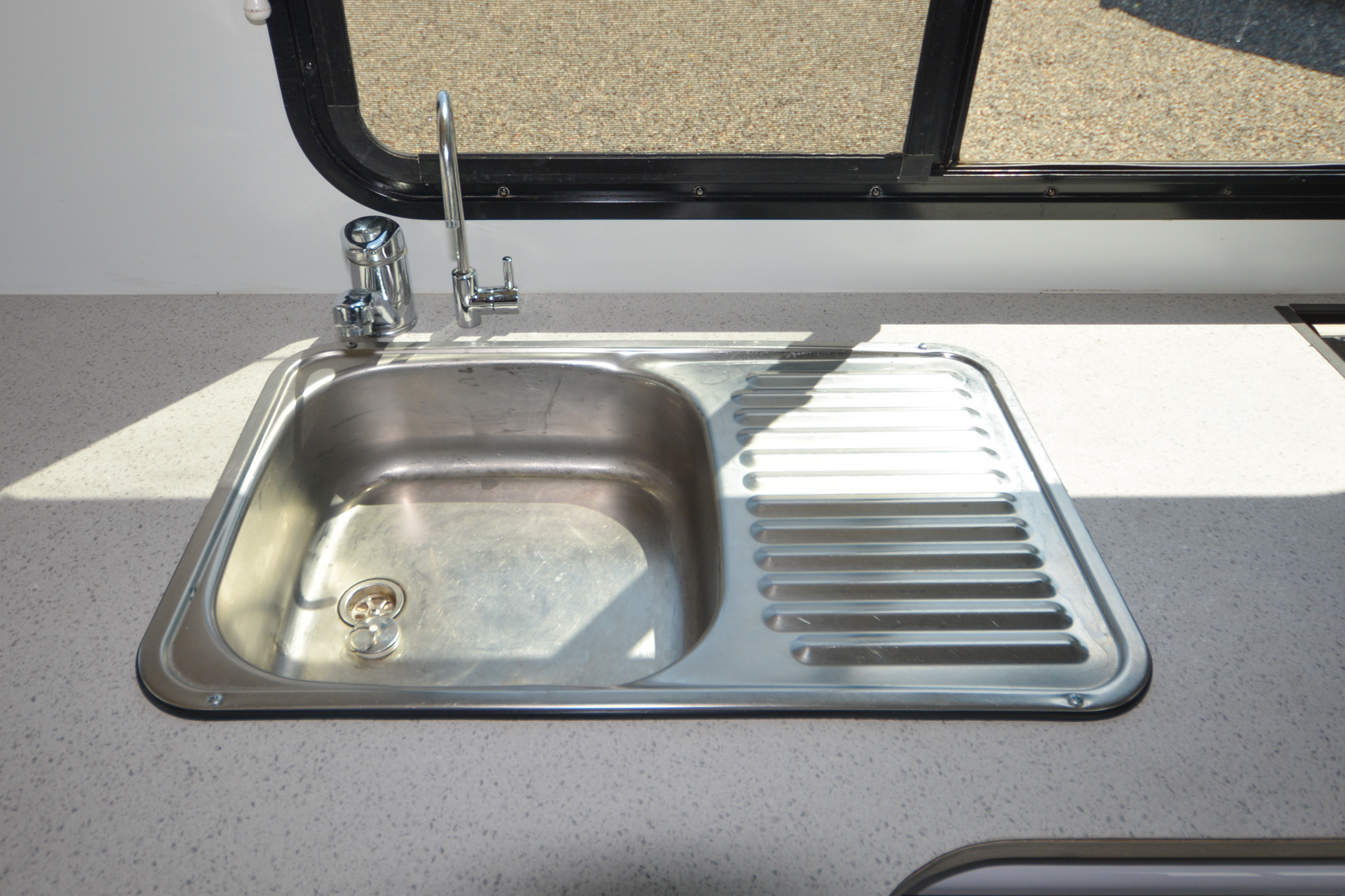 Carousel Popup Thumnails 35 - 2021 Kea River M721 Mercedes 6 Berth