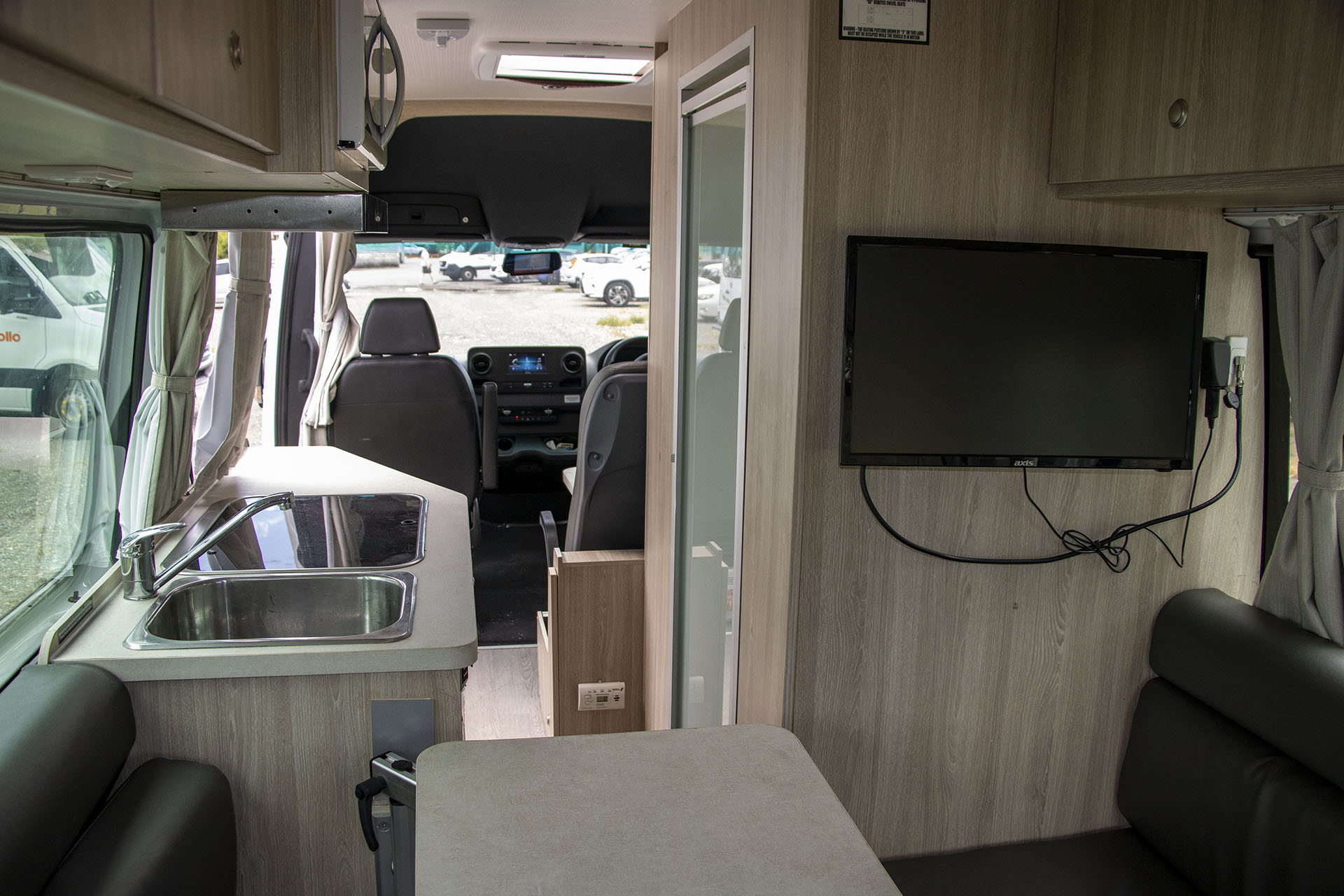 Carousel Popup Thumnails 14 - 2021 Talvor Euro Tourer Mercedes 2 Berth 4S