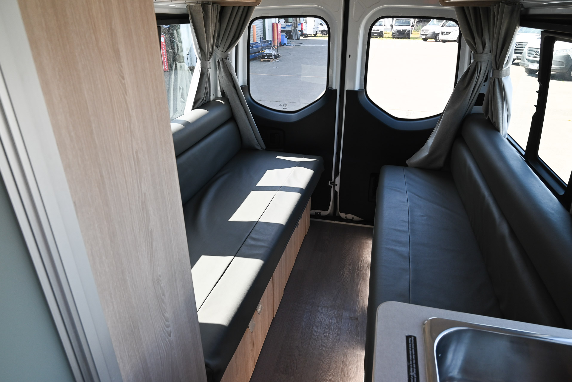 Carousel Popup Thumnails 26 - 2021 Talvor Euro Tourer Mercedes 2 Berth