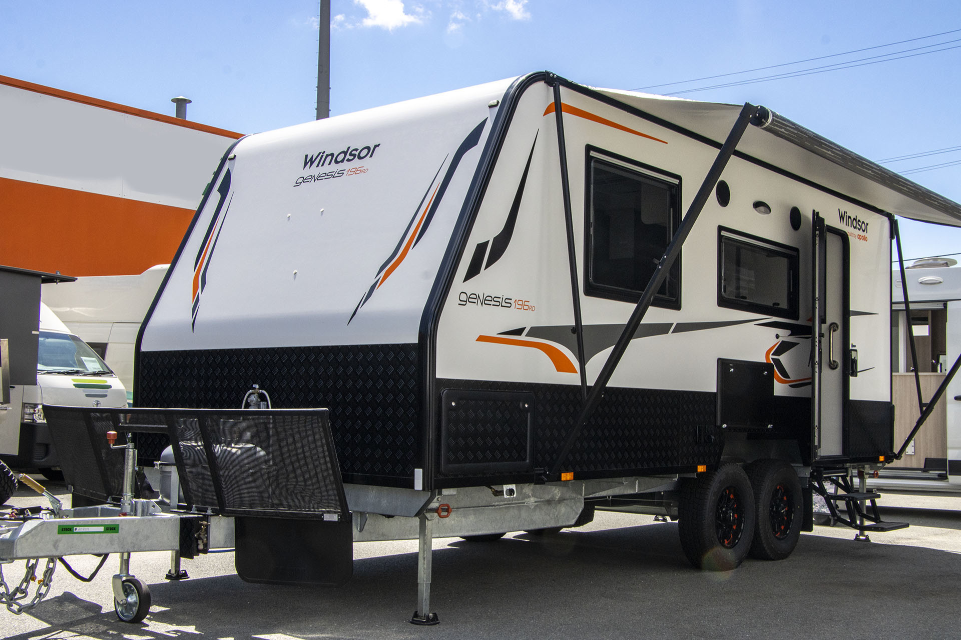 Carousel Popup Main - 2024 Windsor Genesis 196RD