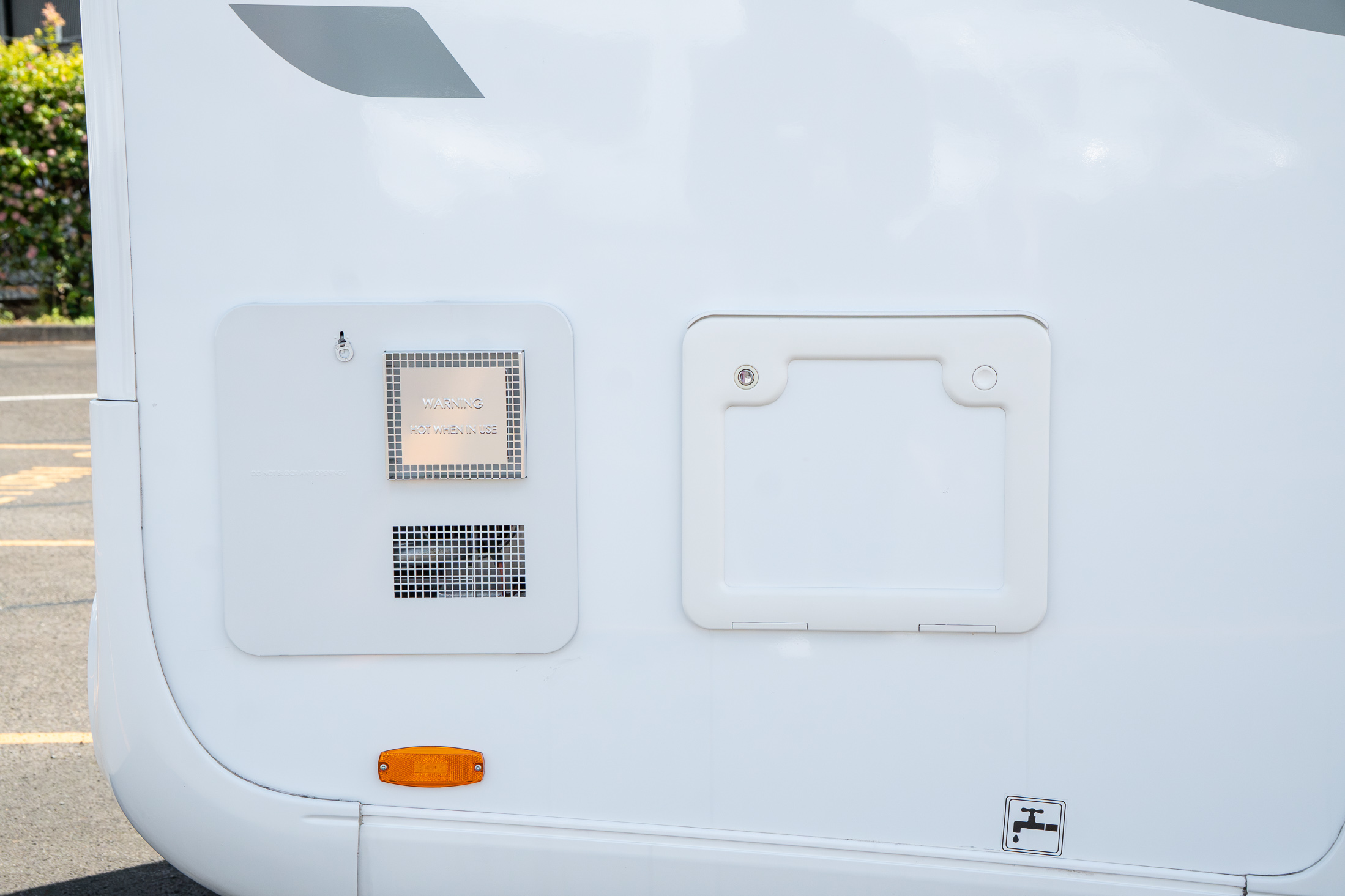 Carousel Popup Thumnails 13 - 2024 Mercedes-Benz Discovery M660 4 Berth