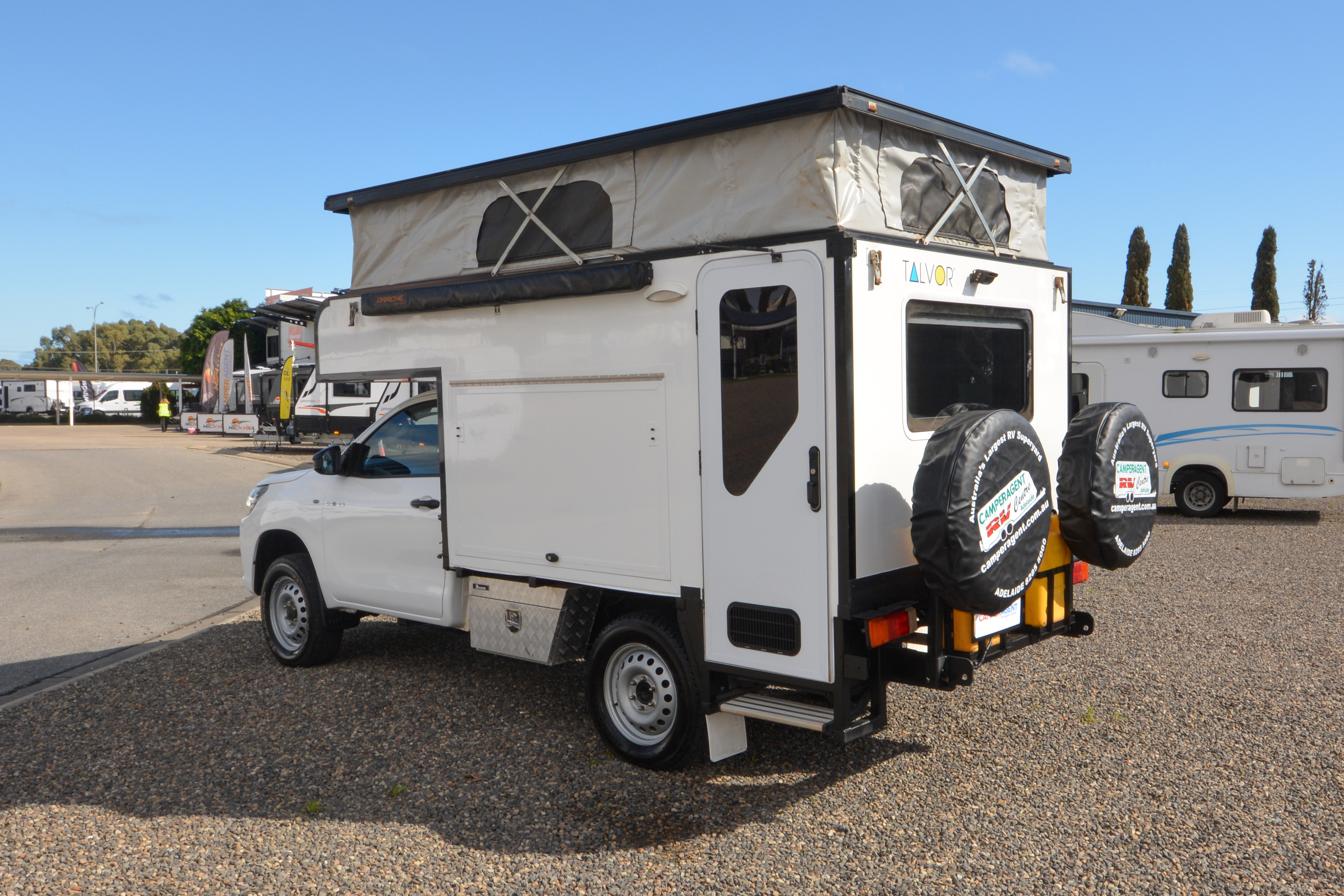 Carousel Popup Thumnails 6 - 2022 Talvor Adventure Camper Toyota 2 Berth