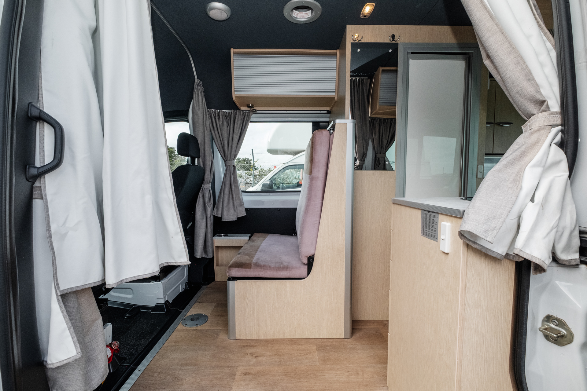 Carousel Popup Thumnails 19 - 2022 Kea Nomad M700 Mercedes 2 1 Berth