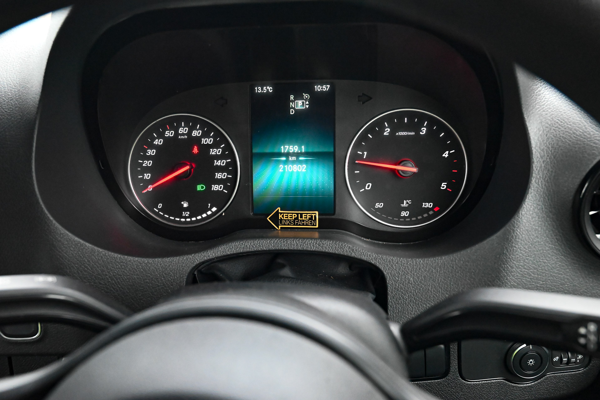 Carousel Popup Thumnails 18 - 2020 Kea River M721 Mercedes 6 Berth