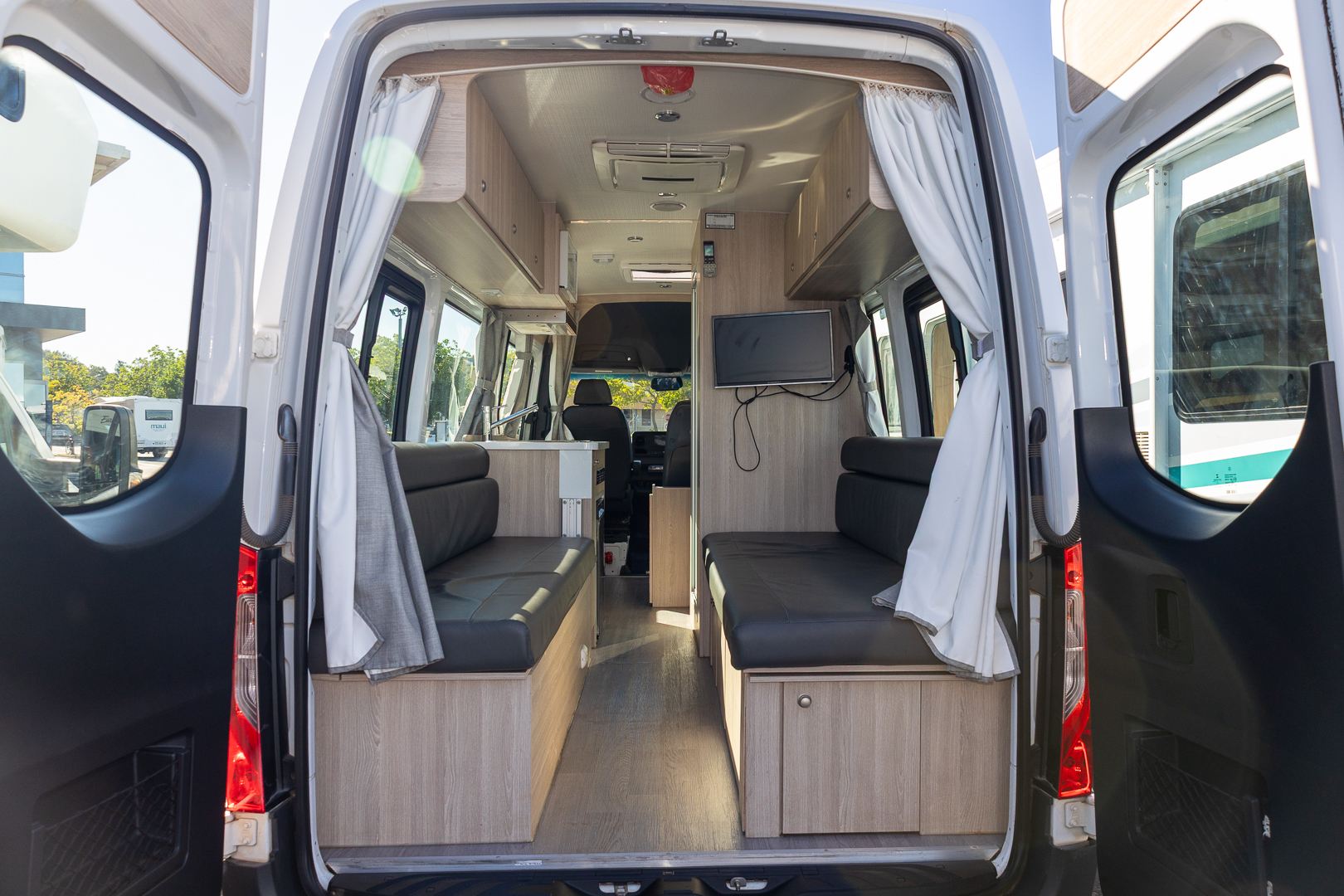 Carousel Popup Thumnails 40 - 2021 Talvor Euro Tourer Mercedes 2 Berth 4S