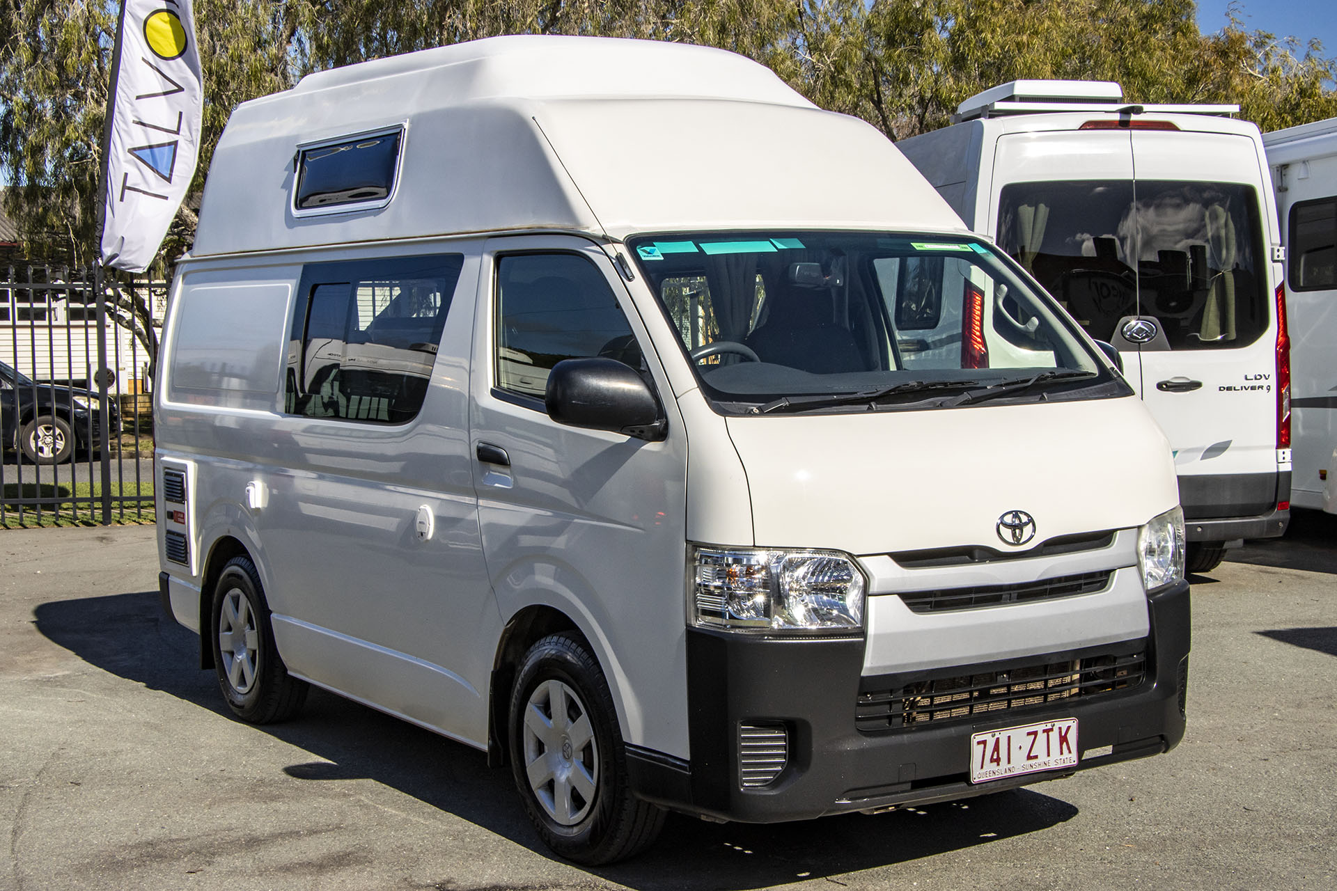 Carousel Popup Thumnails 6 - 2018 Talvor Endeavour Toyota 4 Berth