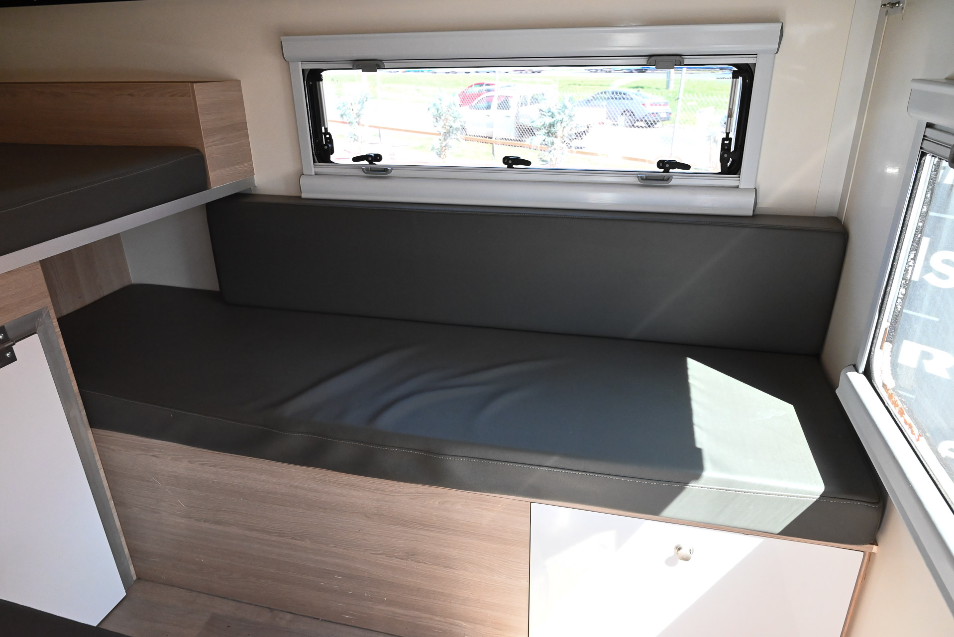 Carousel Popup Thumnails 19 - 2022 Talvor Adventure Camper Nissan 2 Berth