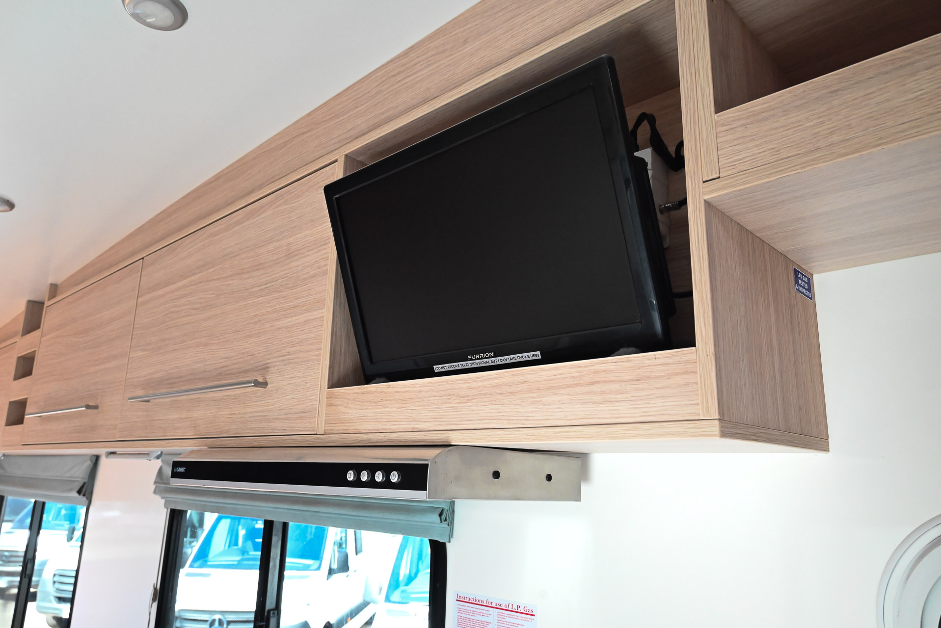 Carousel Popup Thumnails 27 - 2019 Kea River M721 Mercedes 6 Berth