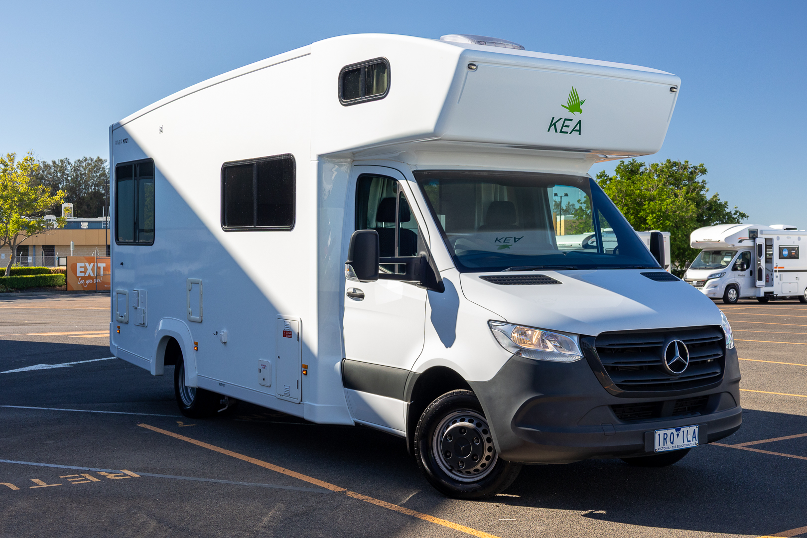 Carousel Popup Main - 2021 Kea River M721 Mercedes 6 Berth