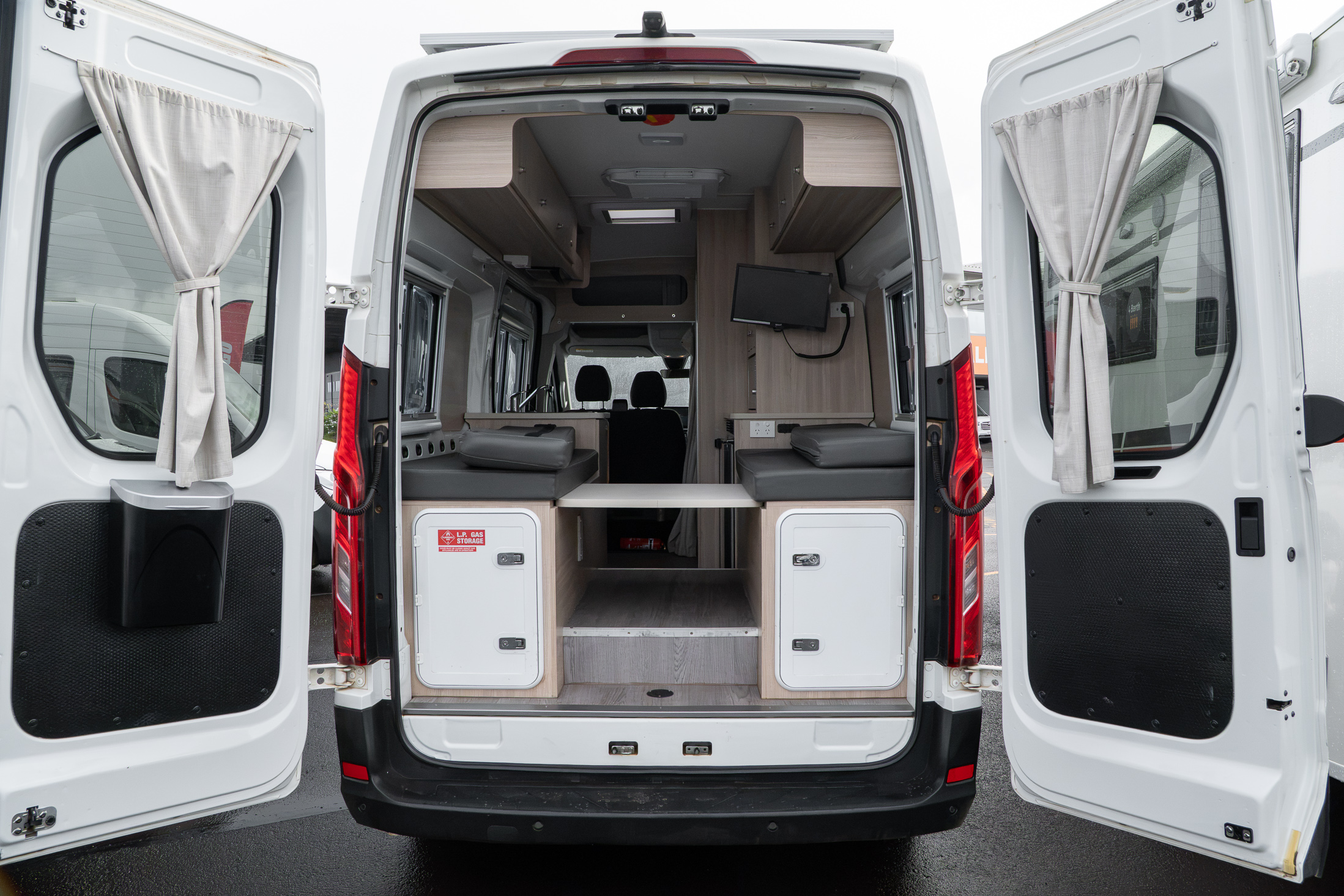 Carousel Popup Thumnails 34 - 2022 Talvor Euro Mini LDV 2 Berth