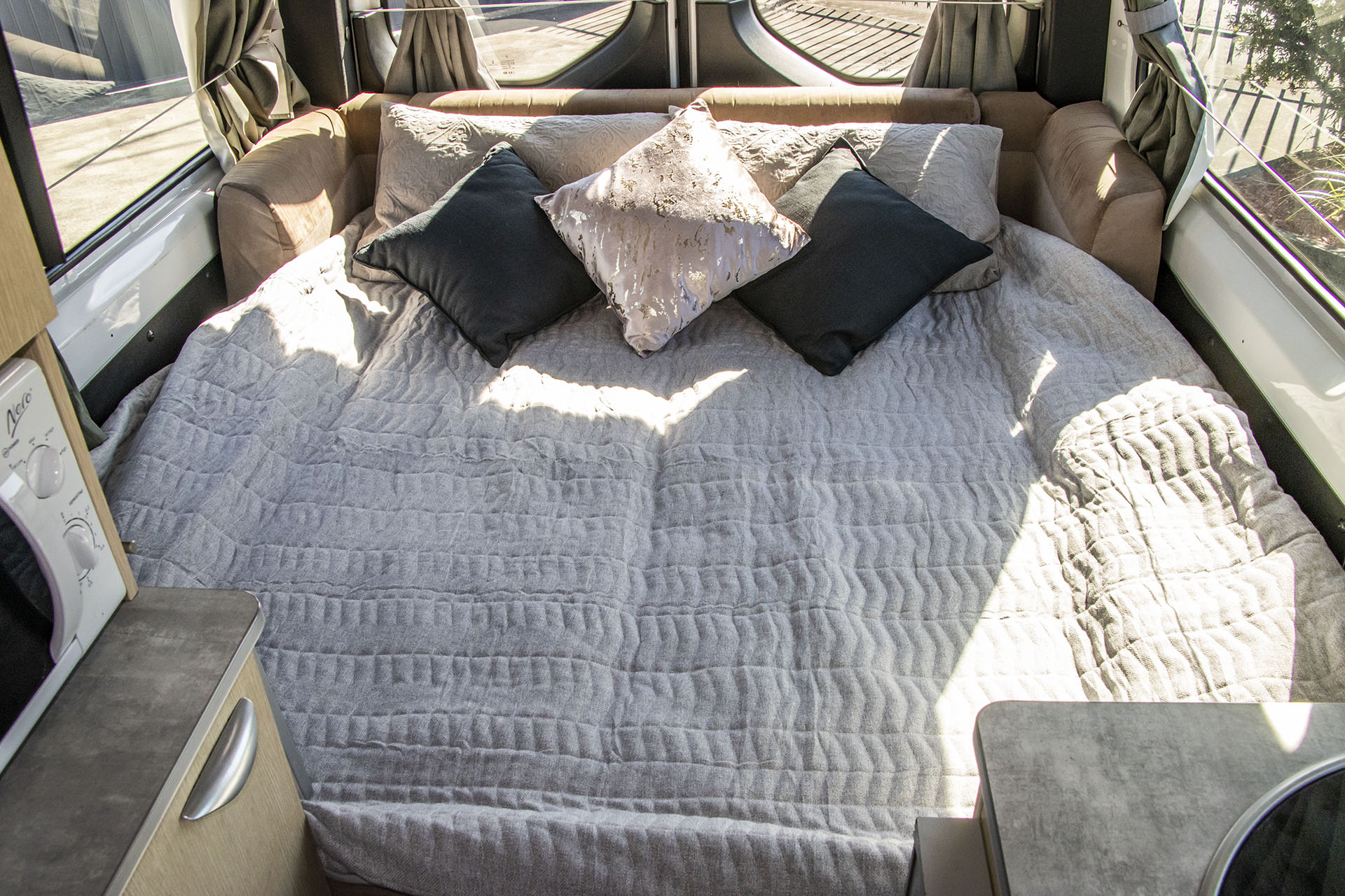 Carousel Popup Thumnails 27 - 2021 Kea Nomad M700 Mercedes 3 Berth