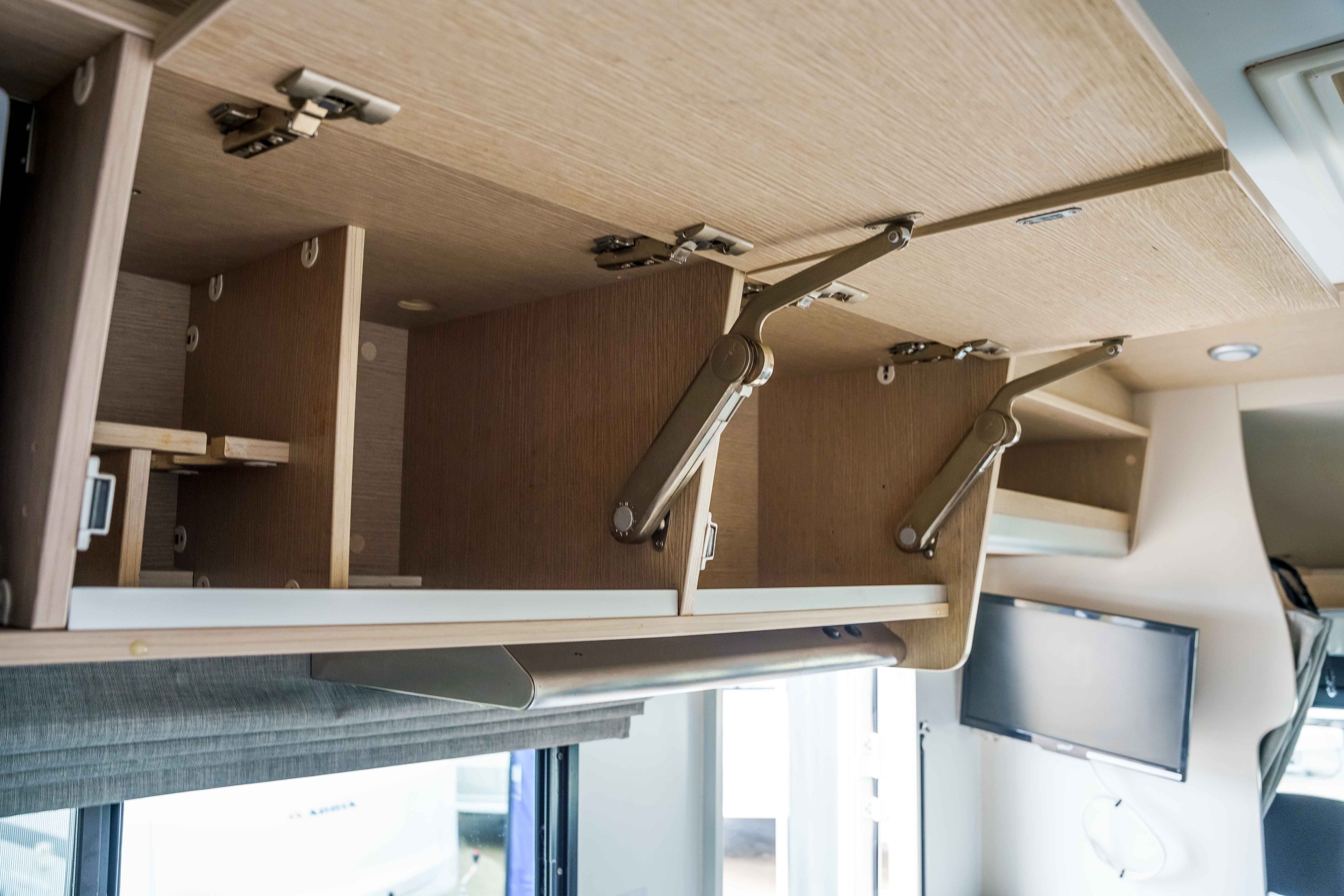 Carousel Popup Thumnails 24 - 2021 Kea Discovery M660 Mercedes 4 Berth