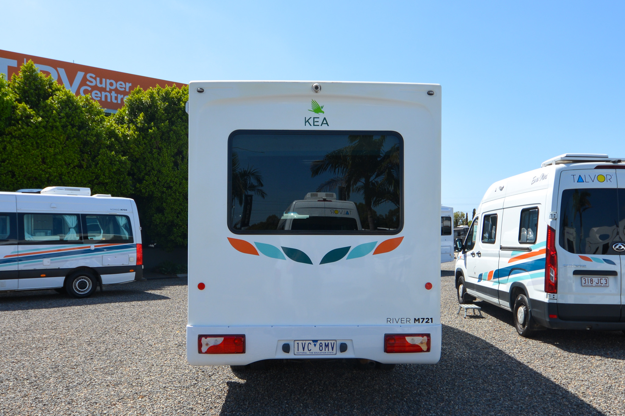 Carousel Popup Thumnails 12 - 2021 Kea River M721 Mercedes 6 Berth