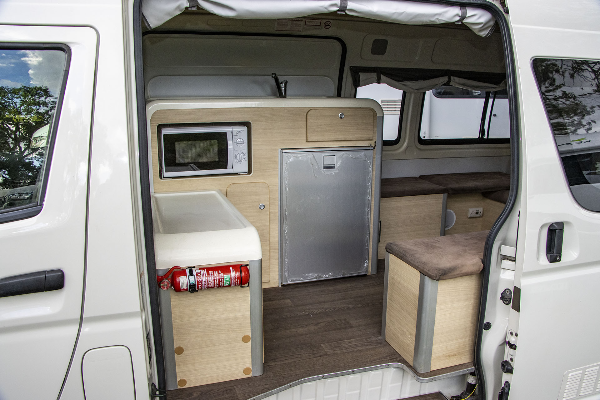 Carousel Popup Thumnails 16 - 2018 Kea Navigator T555 Toyota 4 Berth