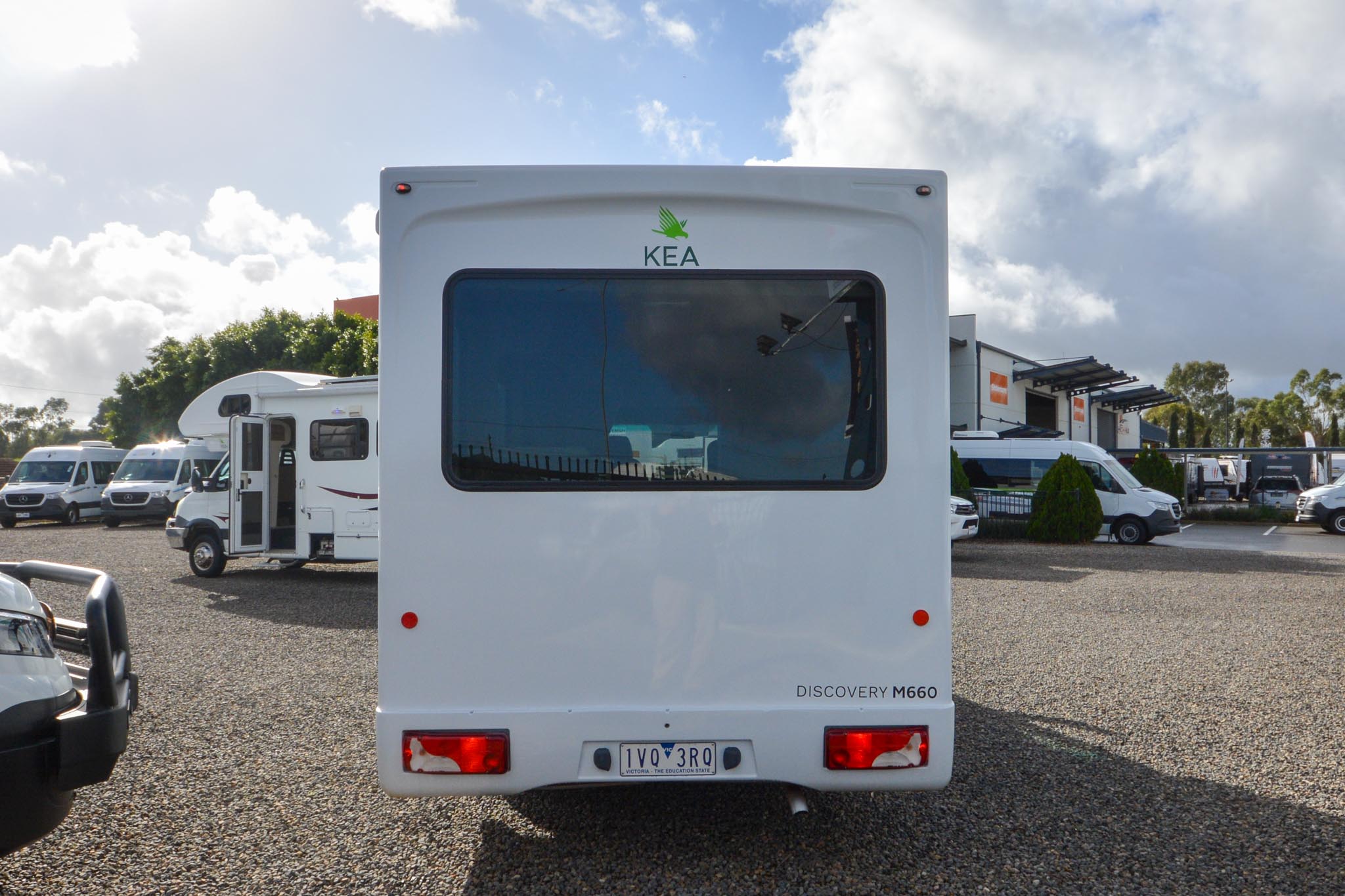 Carousel Popup Thumnails 9 - 2021 Kea Discovery M660 Mercedes 4 Berth