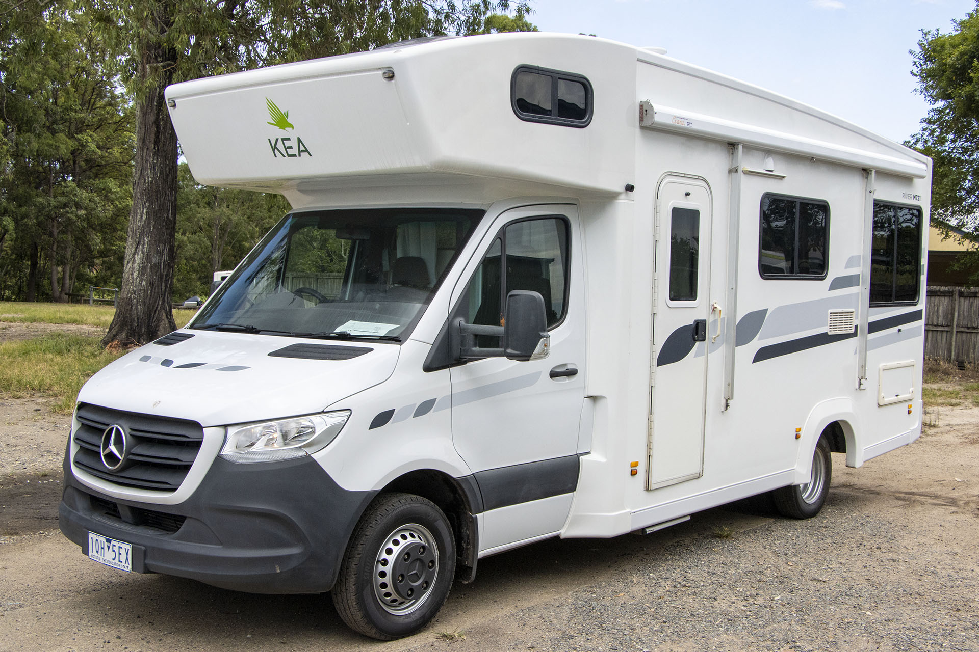 Carousel Popup Main - 2019 Kea River M721 Mercedes 6 Berth