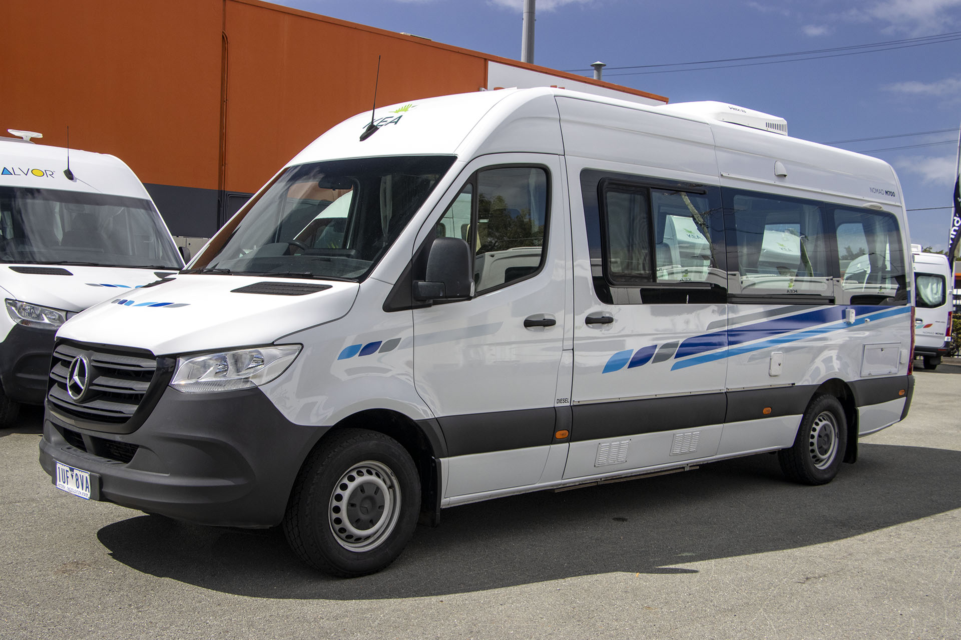 Carousel Popup Main - 2021 Kea Nomad M700 Mercedes 3 Berth
