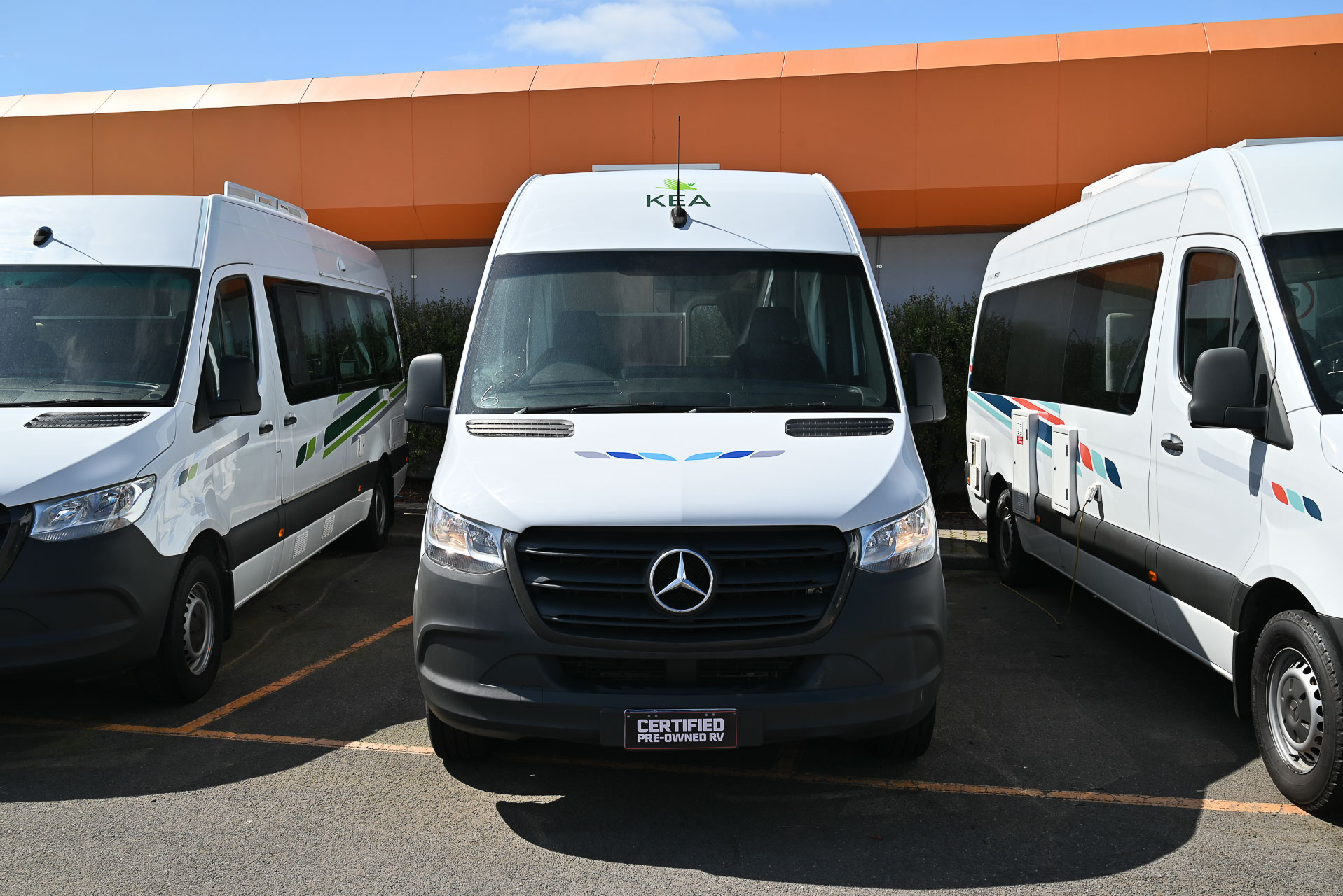 Carousel Popup Thumnails 3 - 2022 Kea Nomad M700 Mercedes 3 Berth