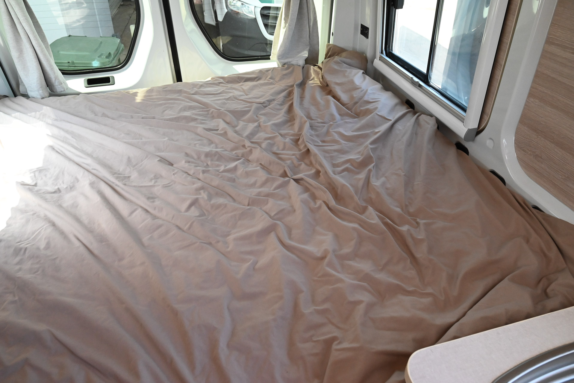 Carousel Popup Thumnails 30 - 2022 Talvor Euro Mini LDV 2 Berth