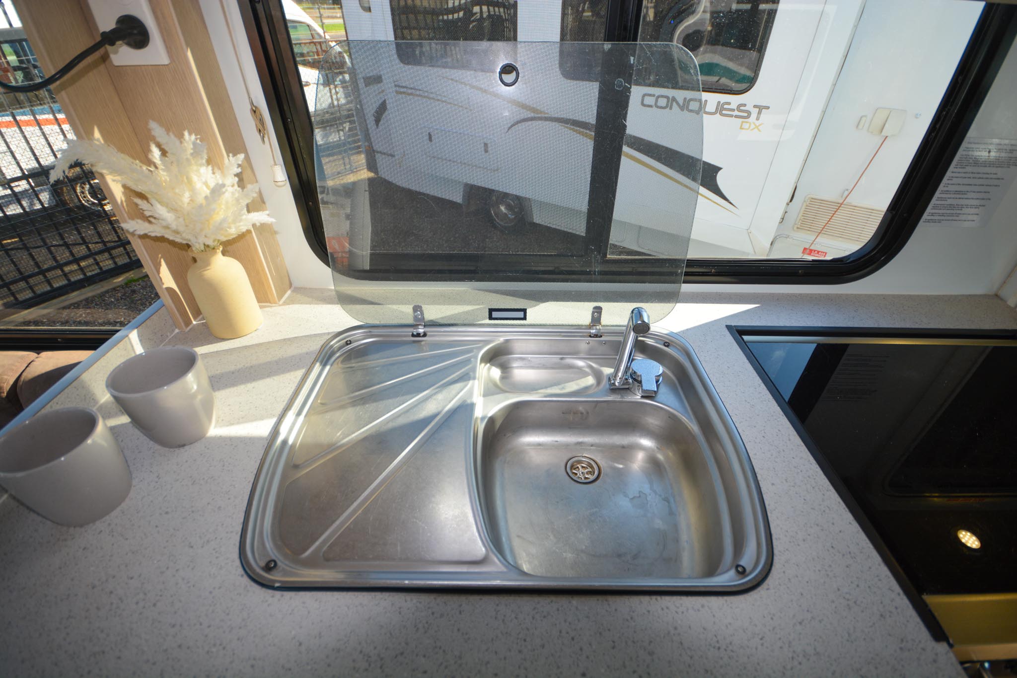 Carousel Popup Thumnails 37 - 2021 Kea Discovery M660 Mercedes 4 Berth
