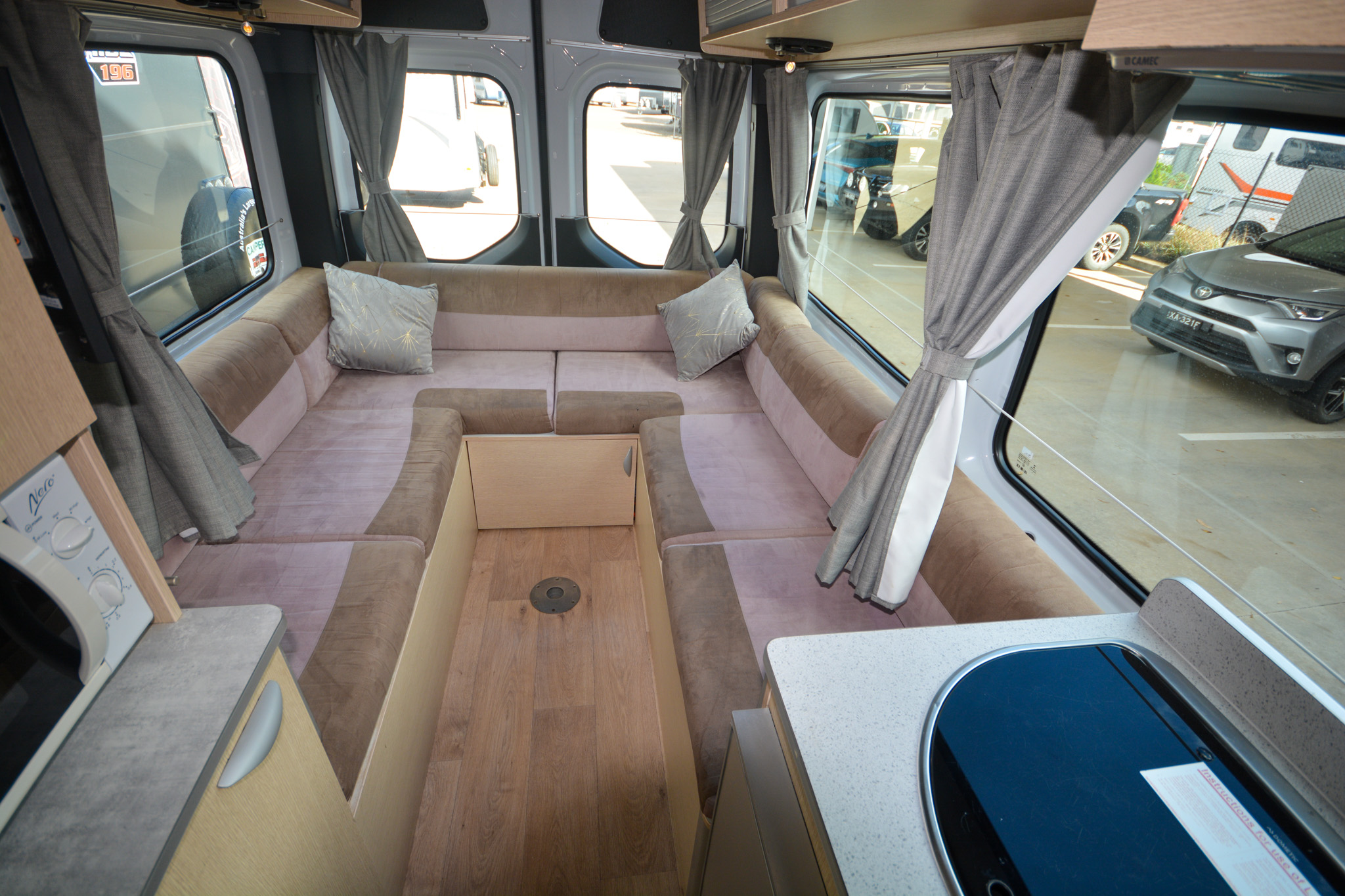 Carousel Popup Thumnails 21 - 2022 Kea Nomad M700 Mercedes 3 Berth