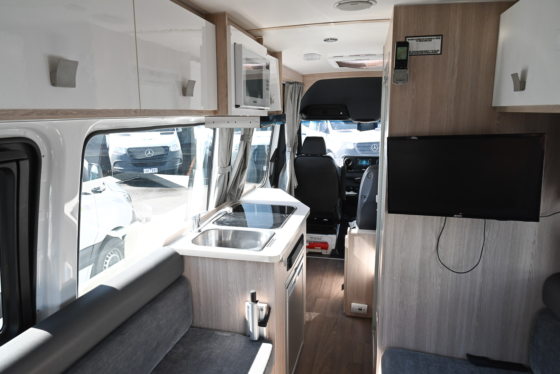 Carousel Popup Thumnails 25 - 2021 Talvor Euro Tourer Mercedes 4 Berth