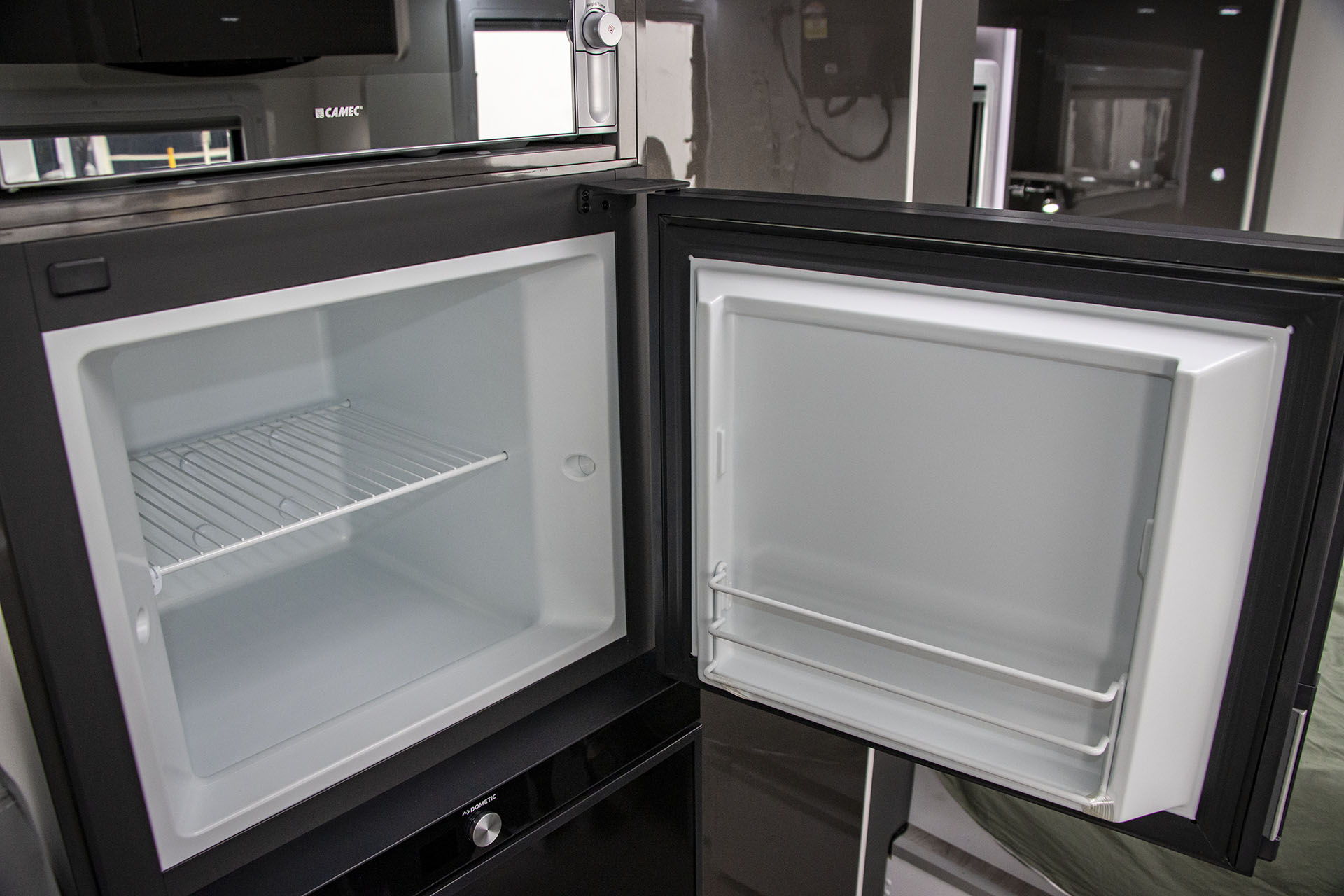 Carousel Popup Thumnails 18 - 2023 Windsor Simpson Fiat 4 Berth