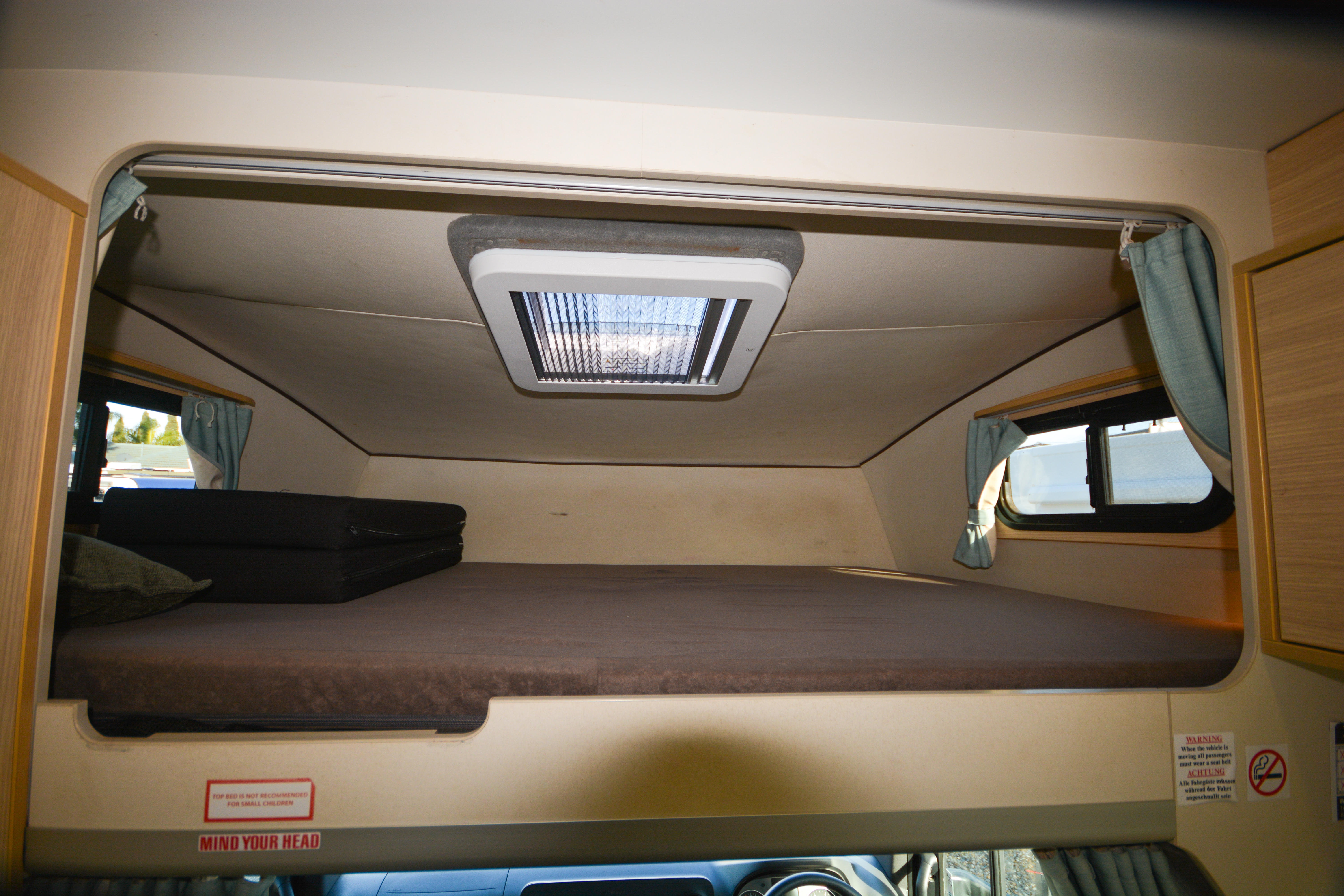 Carousel Popup Thumnails 23 - 2021 Kea River M721 Mercedes 6 Berth