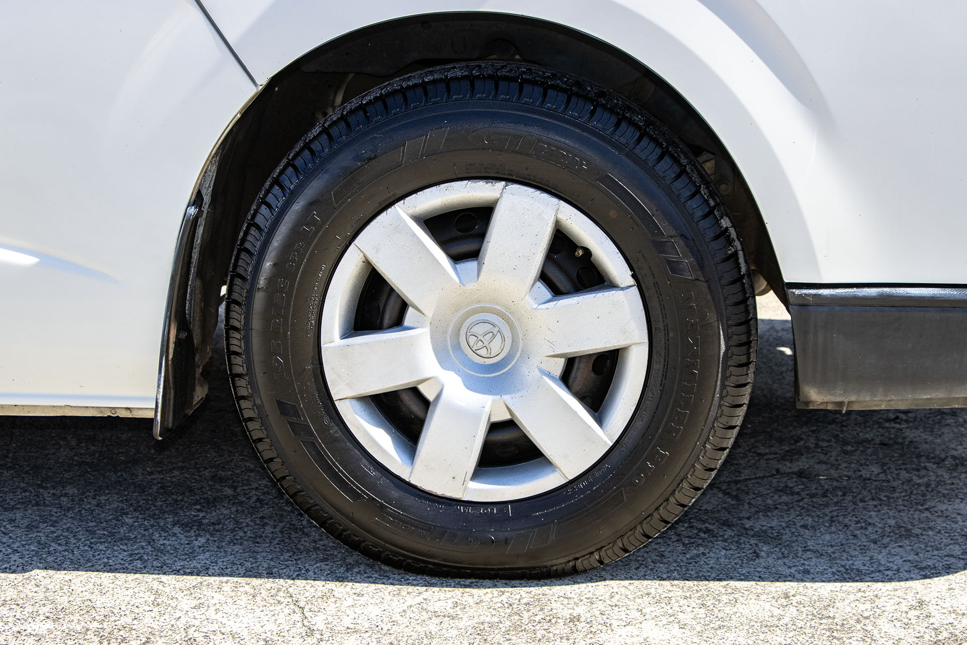 Carousel Popup Thumnails 14 - 2019 Kea HiTop T490 Toyota 2 Berth