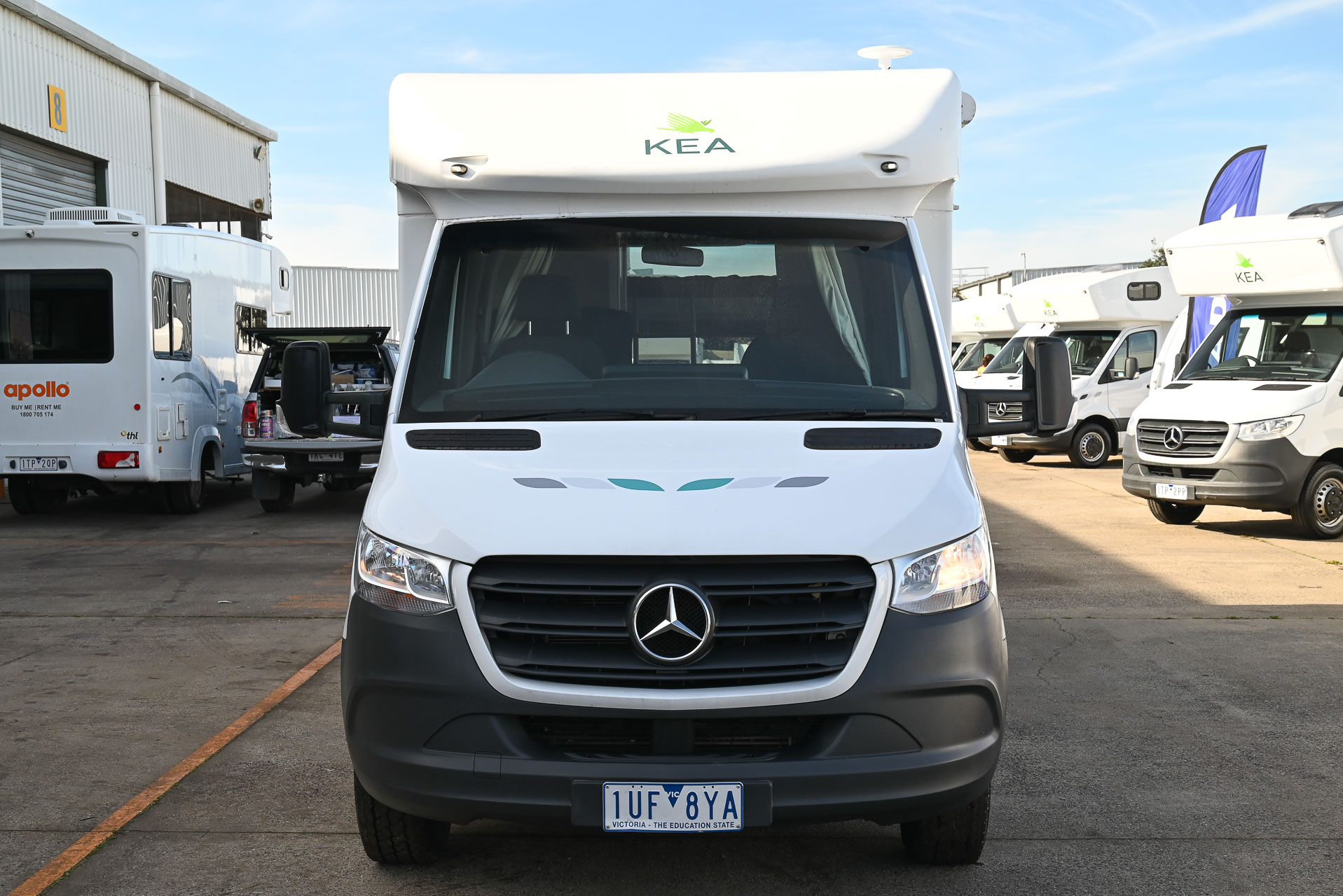 Carousel Popup Thumnails 3 - 2021 Kea Discovery M660 Mercedes 4 Berth