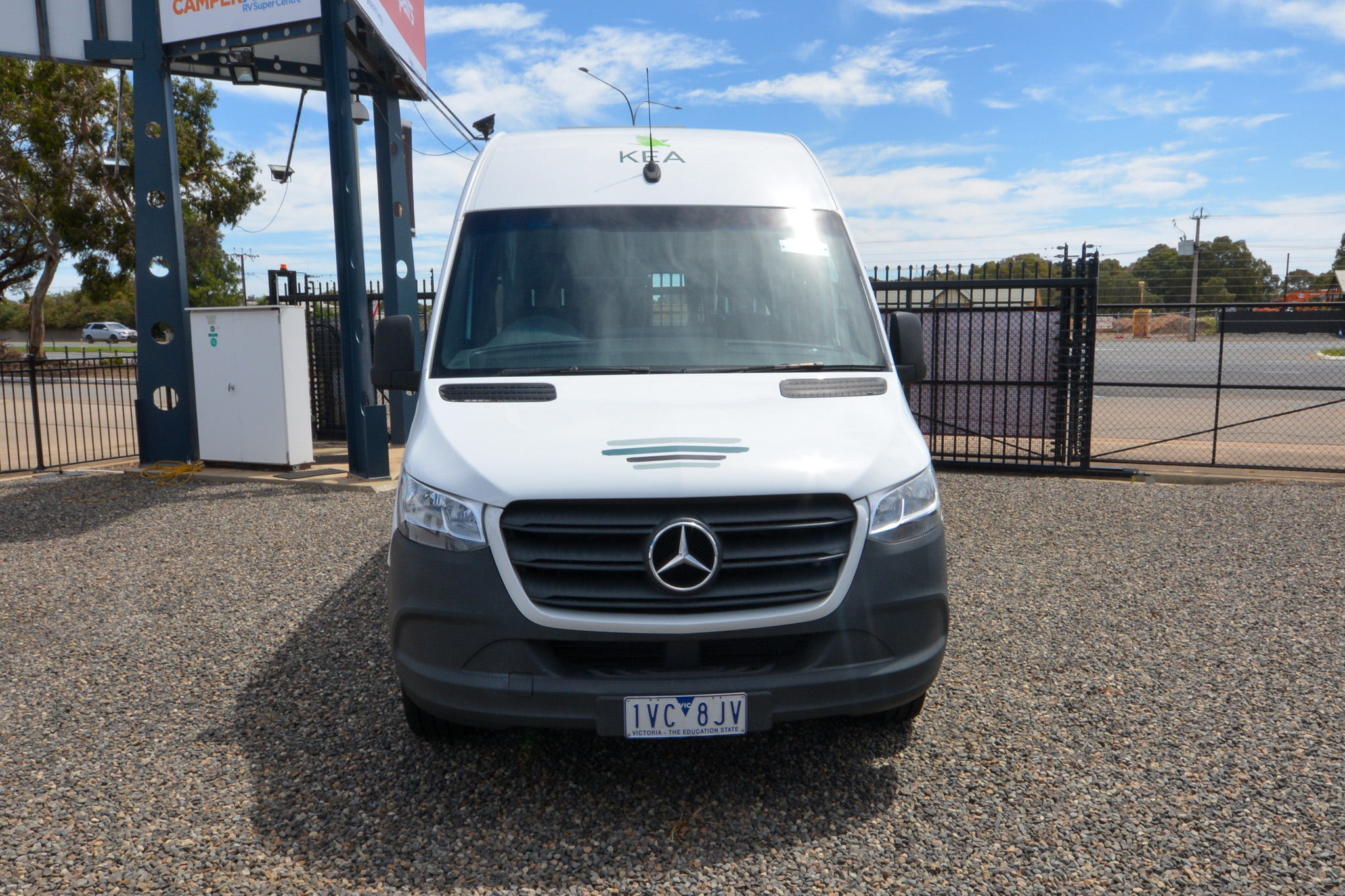 Carousel Popup Thumnails 5 - 2021 Kea Nomad M700 Mercedes 3 Berth