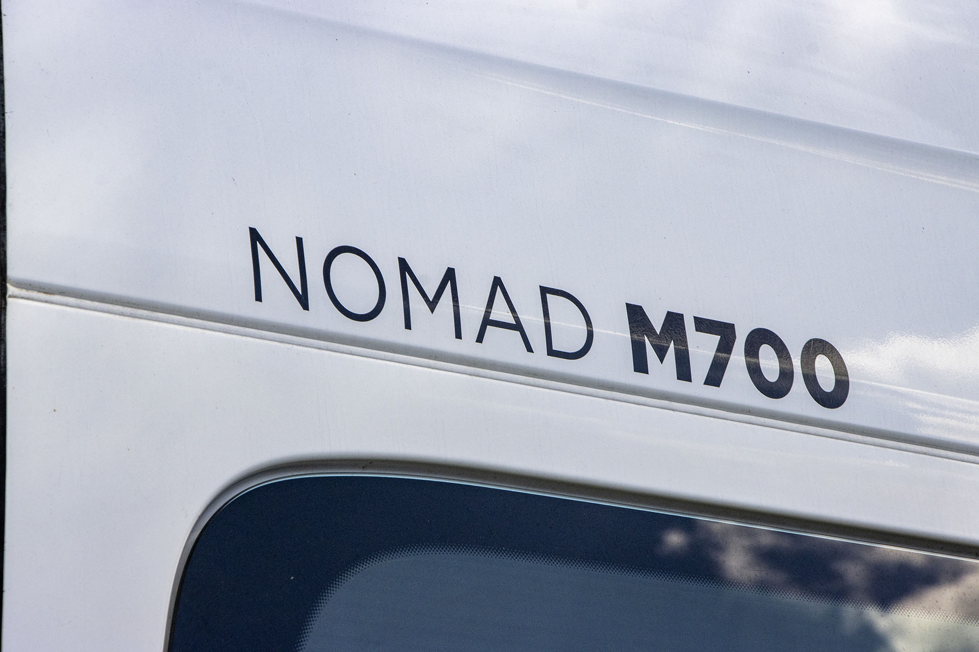 Carousel Popup Thumnails 12 - 2021 Kea Nomad M700 Mercedes 3 Berth