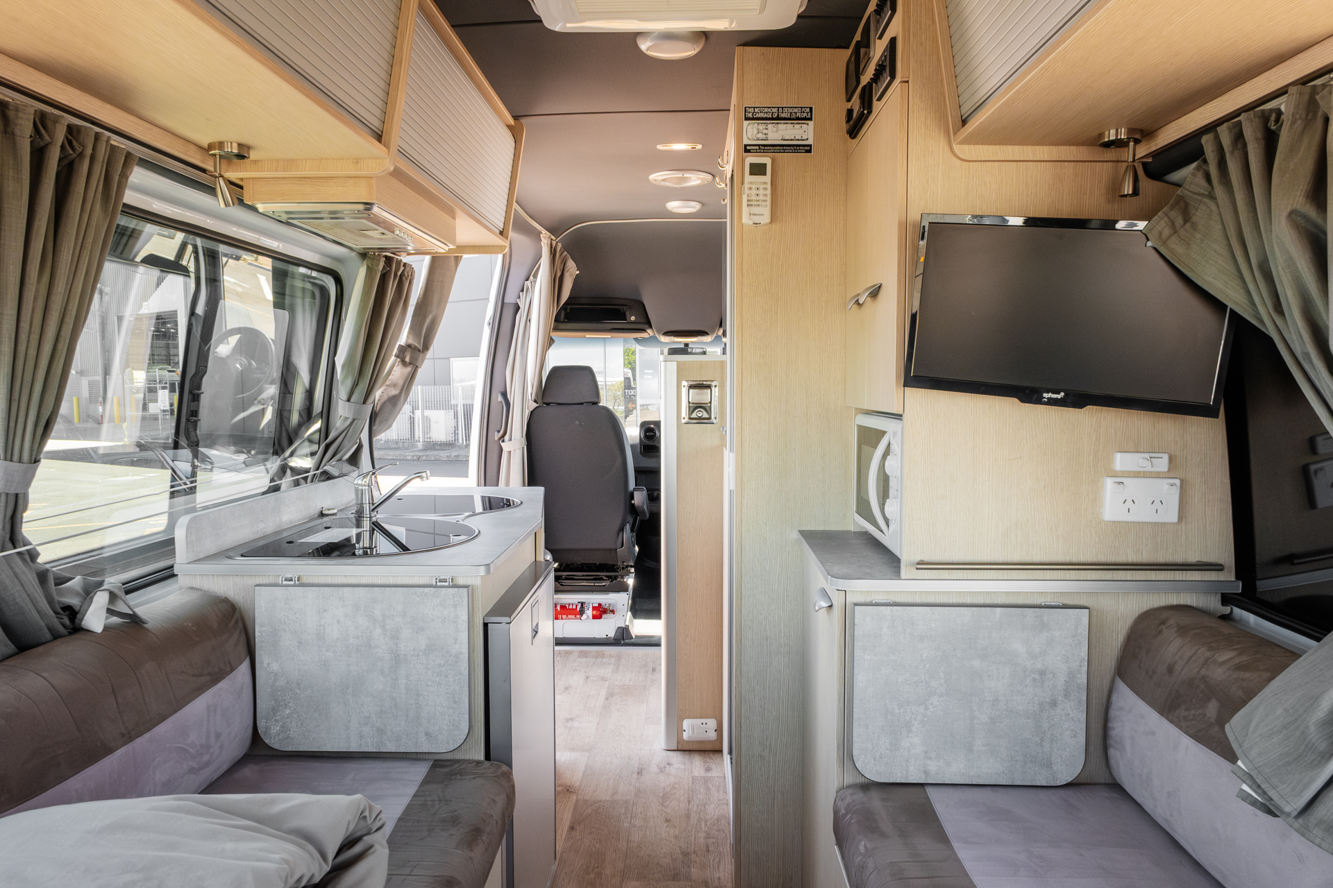 Carousel Popup Thumnails 29 - 2022 Kea Nomad M700 Mercedes 3 Berth