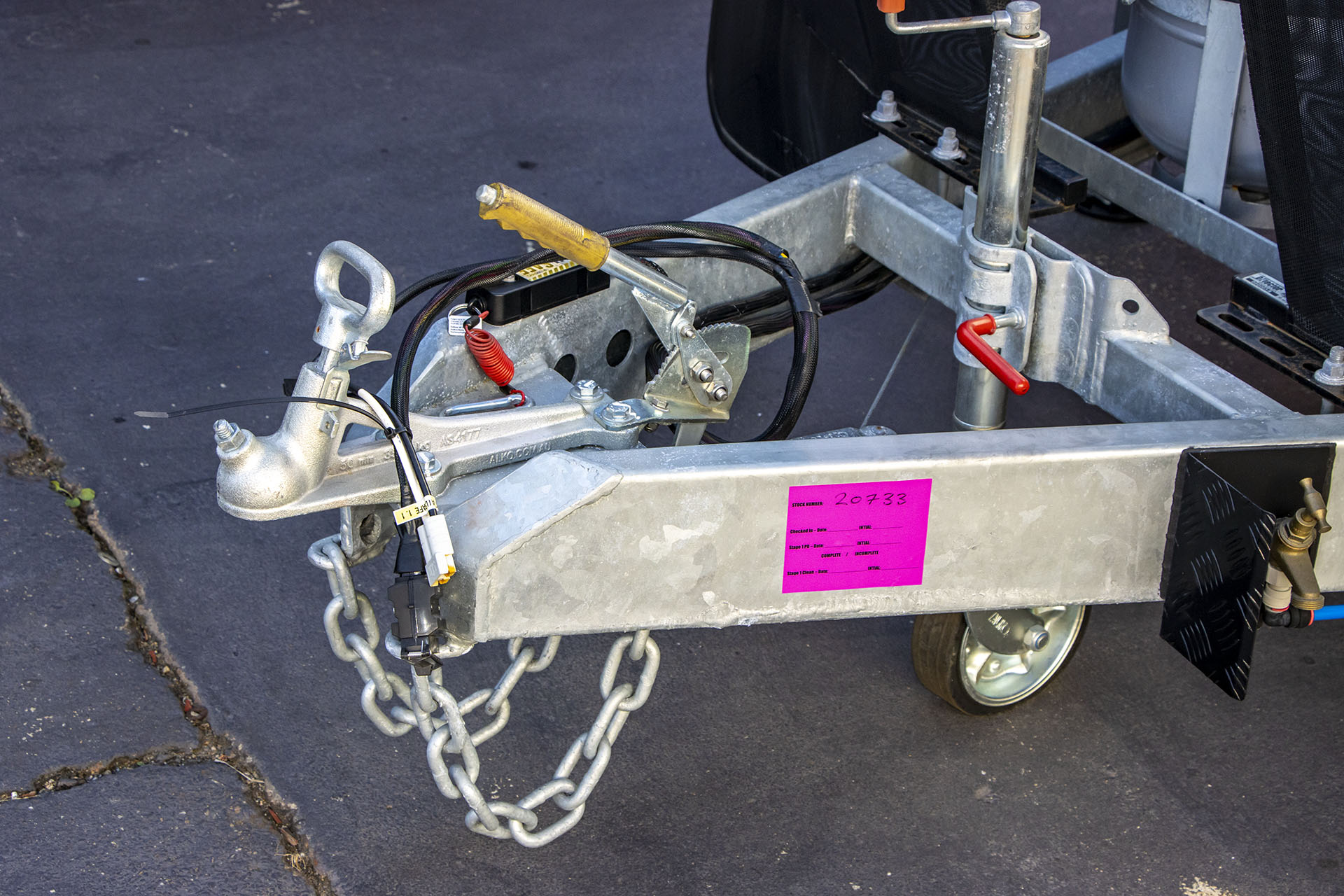 Carousel Popup Thumnails 10 - 2024 Windsor Genesis 196RD