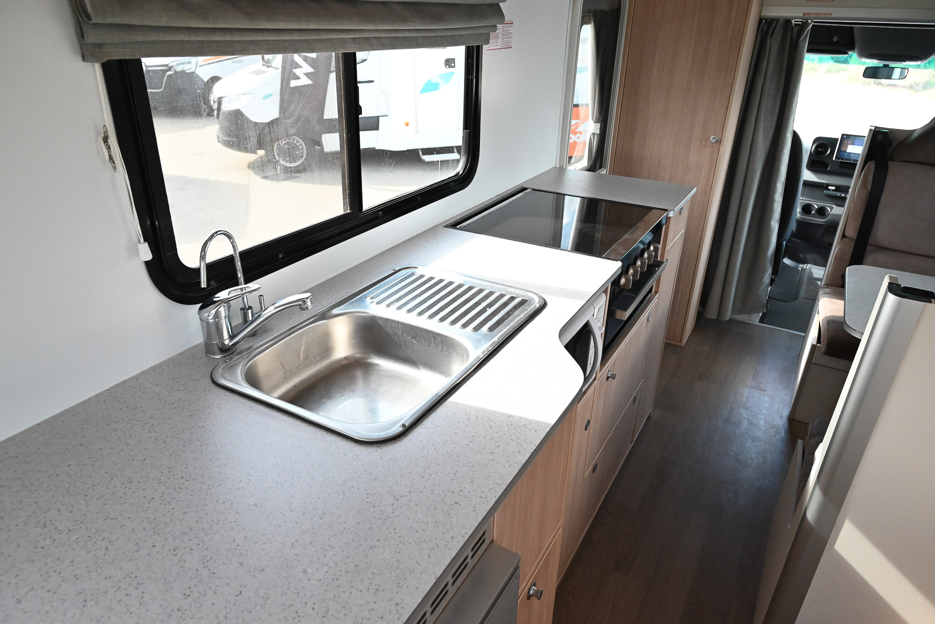 Carousel Popup Thumnails 24 - 2019 Kea River M721 Mercedes 6 Berth