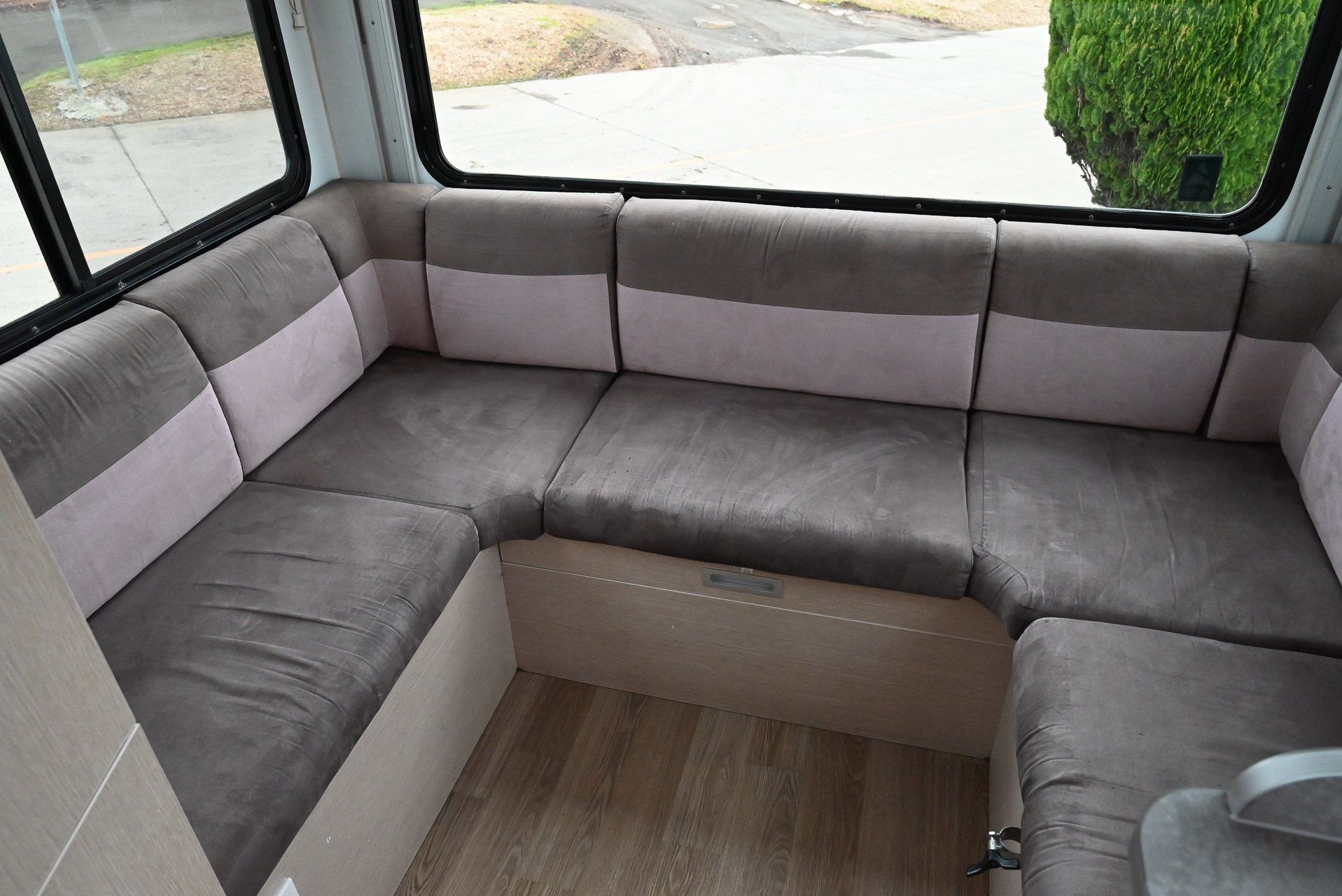 Carousel Popup Thumnails 28 - 2021 Kea Discovery M660 Mercedes 4 Berth